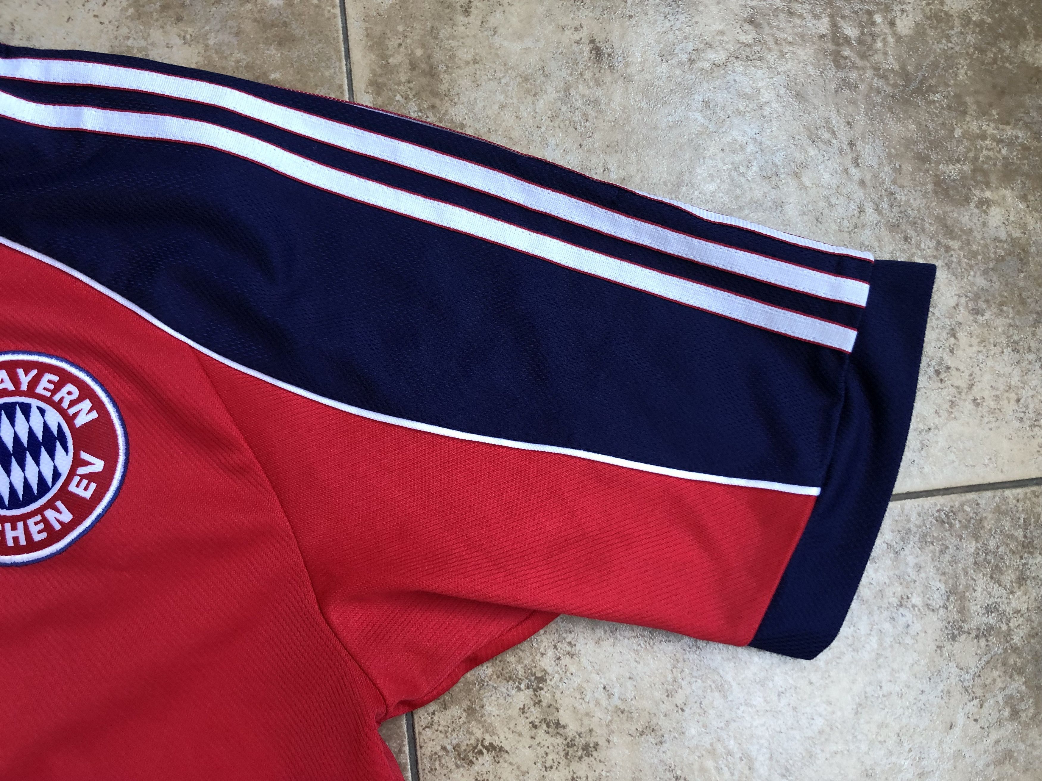 Adidas Bayern Munich Home Football Shirt 1999-2001 #13 Sergio Size US S / EU 44-46 / 1 - 5 Thumbnail
