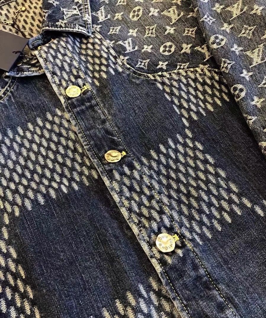 Louis Vuitton × Nigo Louis Vuitton x Nigo 48 Patchwork Monogram Denim Jacket Blue Size US M / EU 48-50 / 2 - 3 Thumbnail