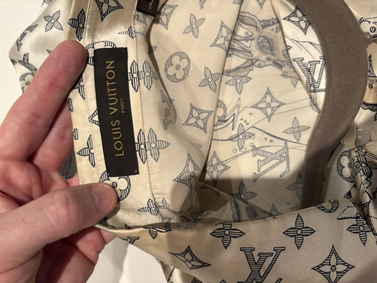 Louis Vuitton LOUIS VUITTON x CHAPMAN BROTHERS Safari Animal Silk Shirt Size US XL / EU 56 / 4 - 4 Thumbnail