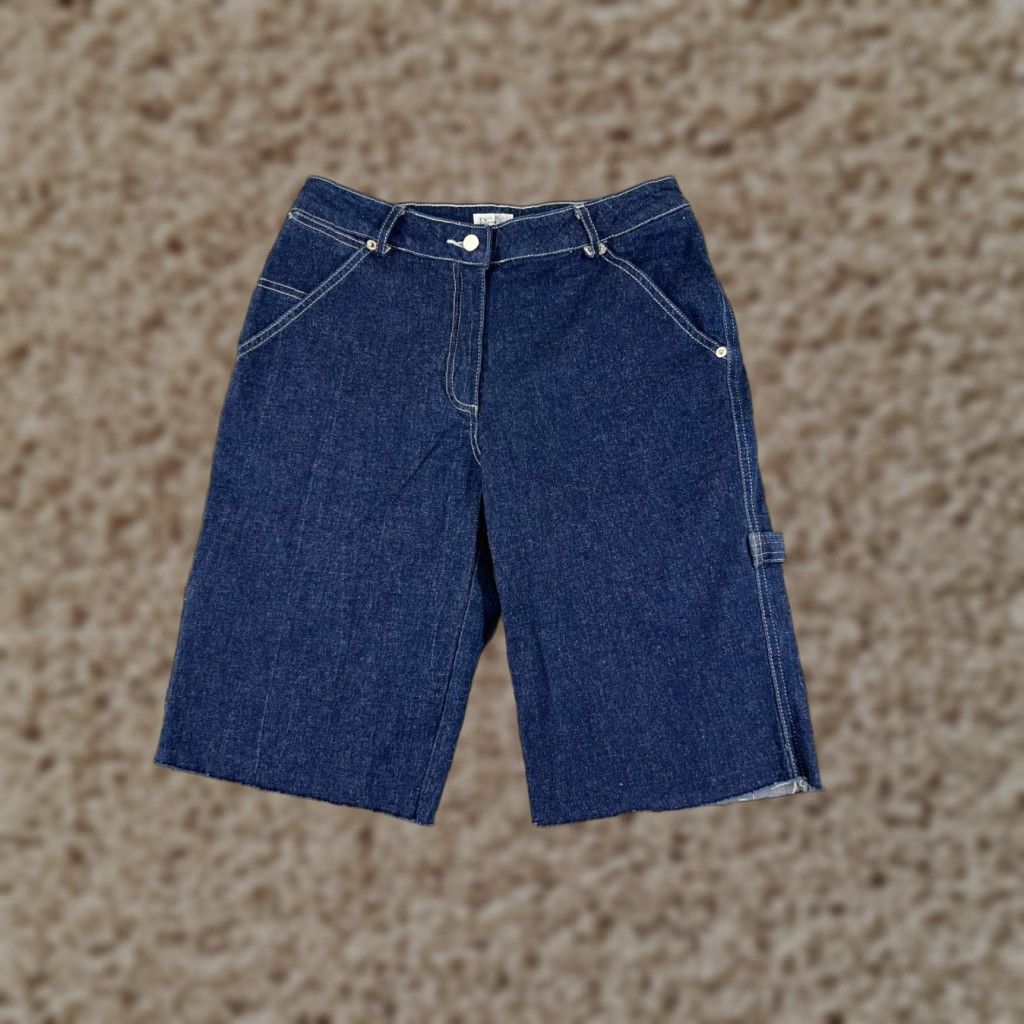 Bcbgmaxazria VINTAGE BCBGMAXAZRIA Shorts Womens 8 Denim Blue Cut-Off 26x12 5-Pocket Denim Jean Casual Hip-Hop Ready Womens Size 30" / US 8 / IT 44 - 1 Thumbnail