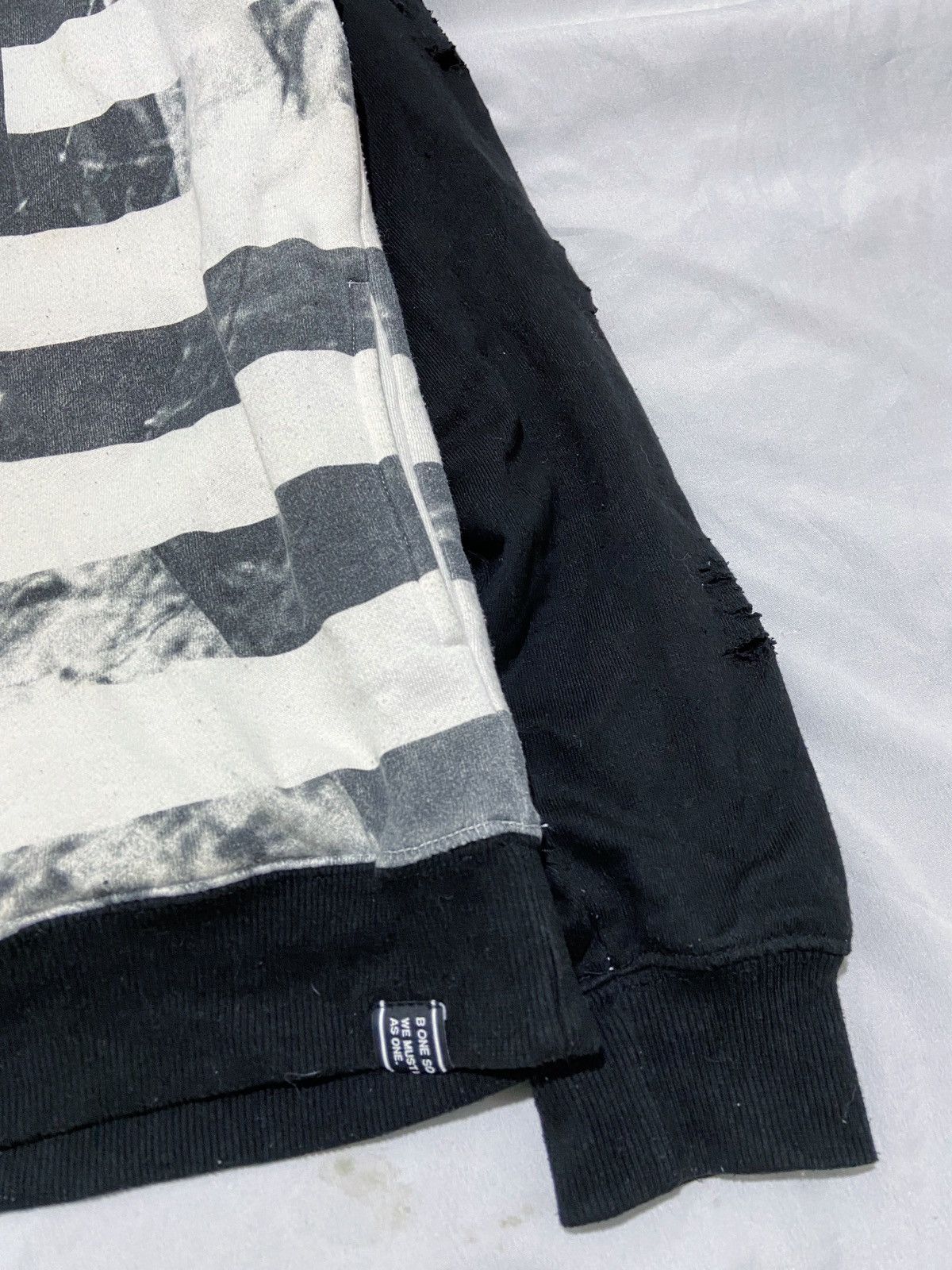 Japanese Brand B ONE SOUL DISTRESSED HOODIE AMERICAN FLAG Size US L / EU 52-54 / 3 - 9 Thumbnail