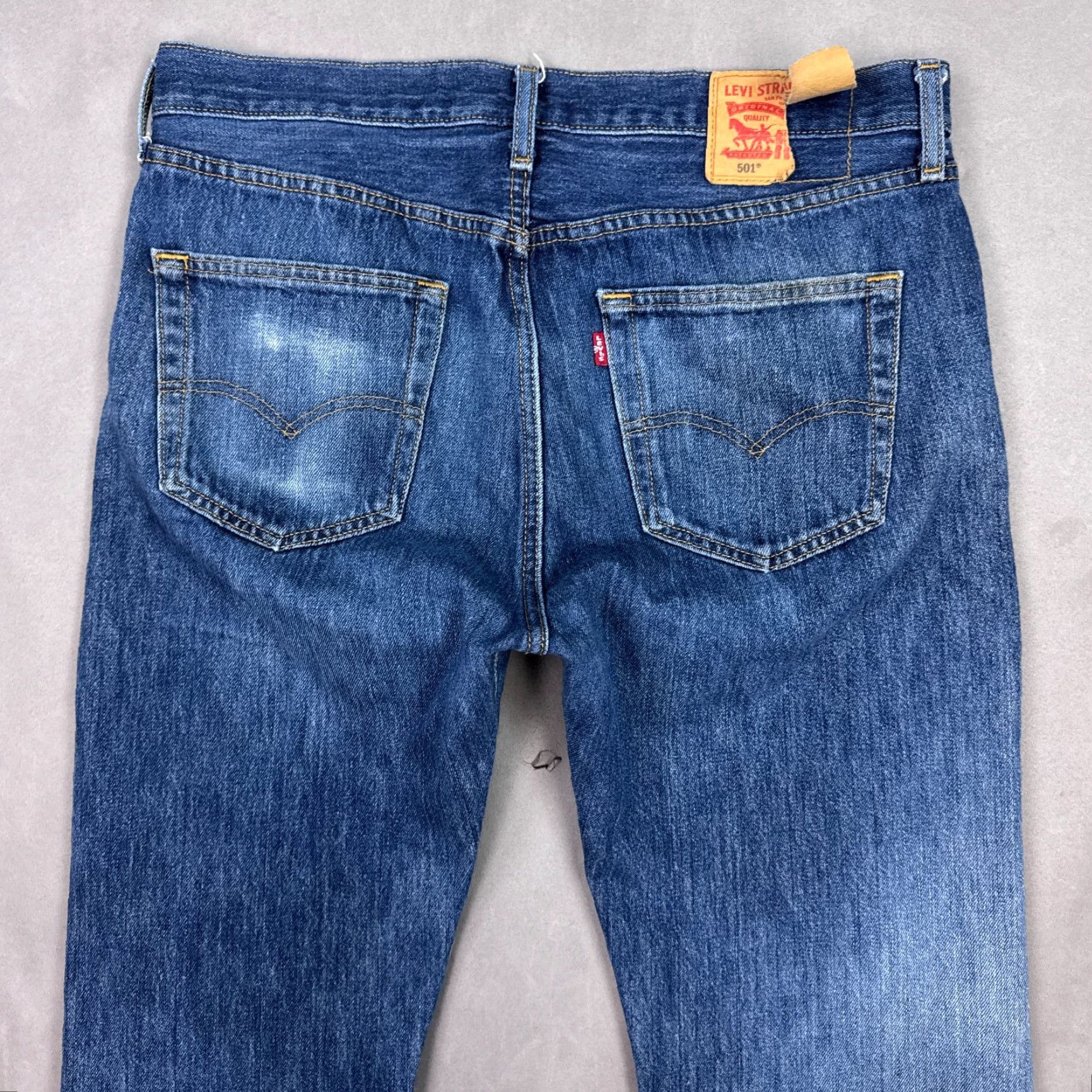Levi's Levi's 501 Jeans Mens 34x32 Blue Denim Button Fly Distressed Thrashed Faded Size US 34 / EU 50 - 5 Thumbnail