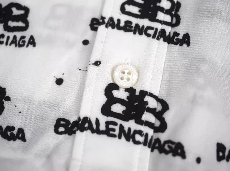 Balenciaga Balenciaga size 39 White graffiti full logo short sleeve s Size US XS / EU 42 / 0 - 5 Thumbnail
