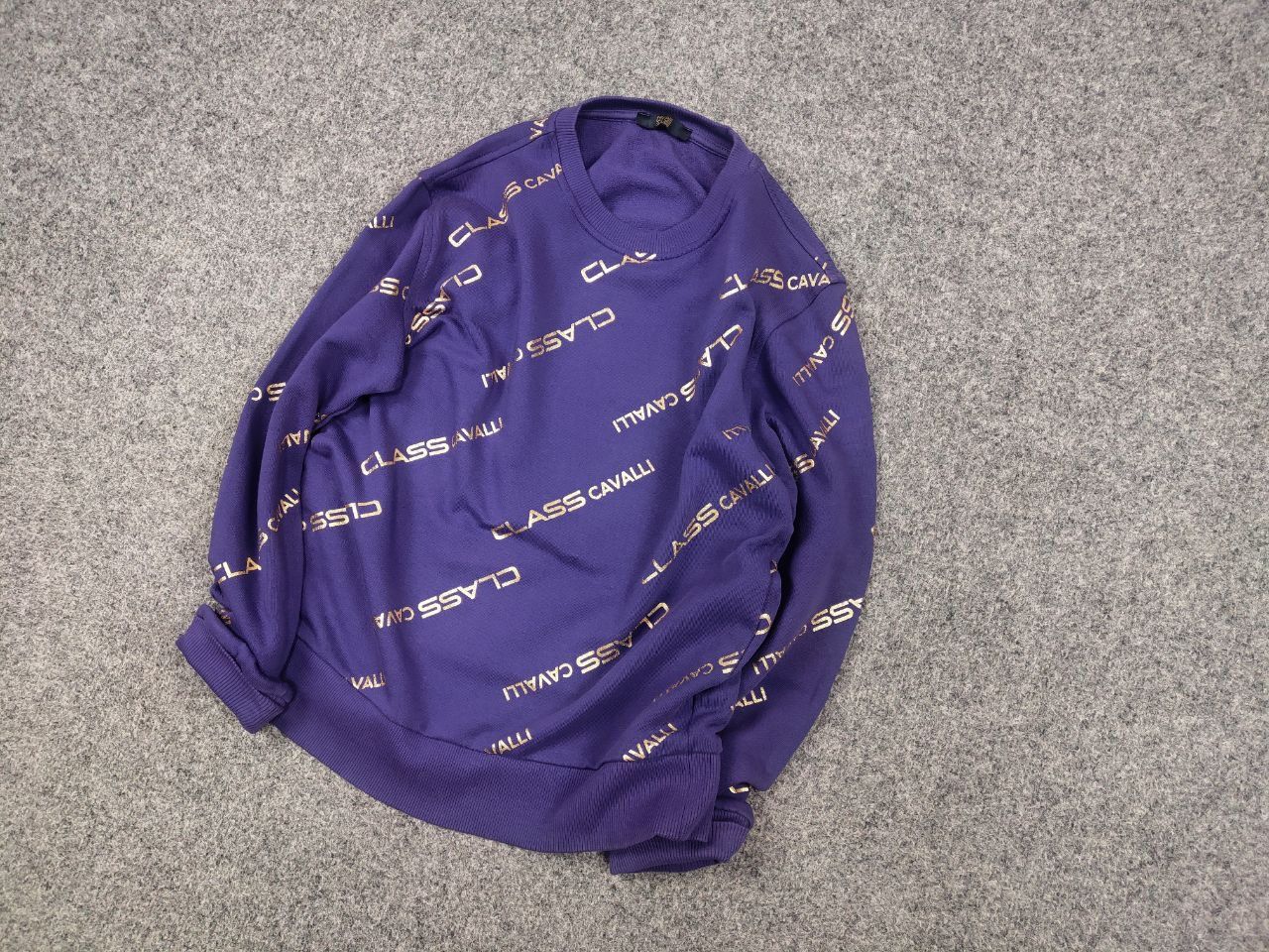 Roberto Cavalli Roberto Cavalli class Design Purple Monogram Logo Sweatshirt Size US S / EU 44-46 / 1 - 3 Thumbnail