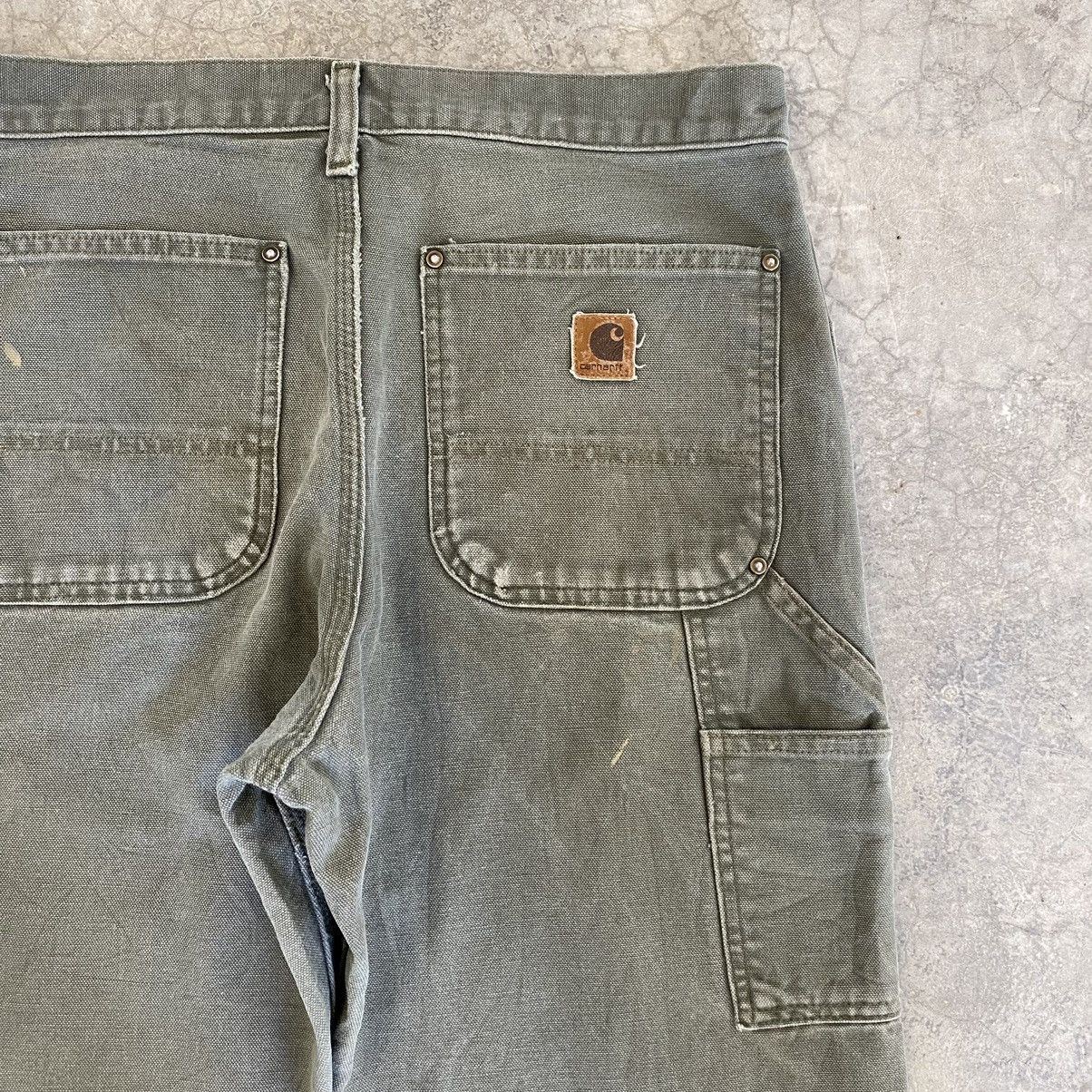 Carhartt VTG Carhartt Double Knee Faded Dirty Carpenter Pants Size US 31 - 19 Thumbnail
