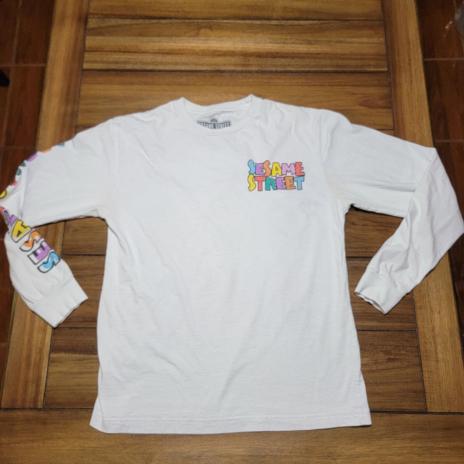 Other Sesame Street LS Unisex Tee Drawn & Color Characters - Med Size M / US 6-8 / IT 42-44 - 4 Thumbnail