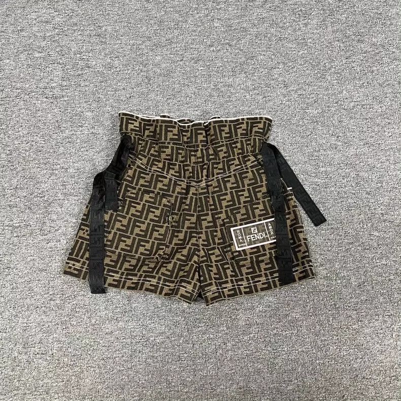 Fendi Fendi Monogram Print Casual Shorts for Sale Size US 36 / EU 52 - 2 Thumbnail