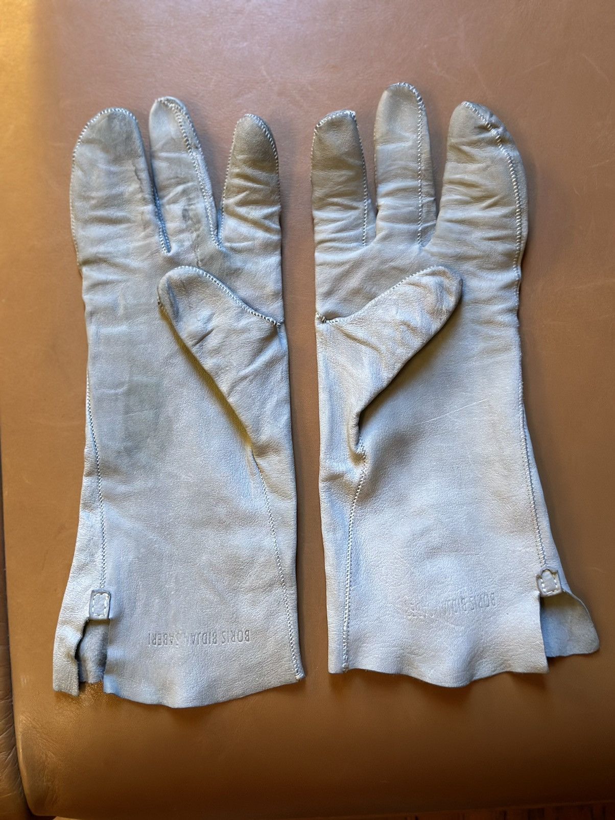 image of Boris Bidjan Saberi Carbon Grey Gloves, Men's