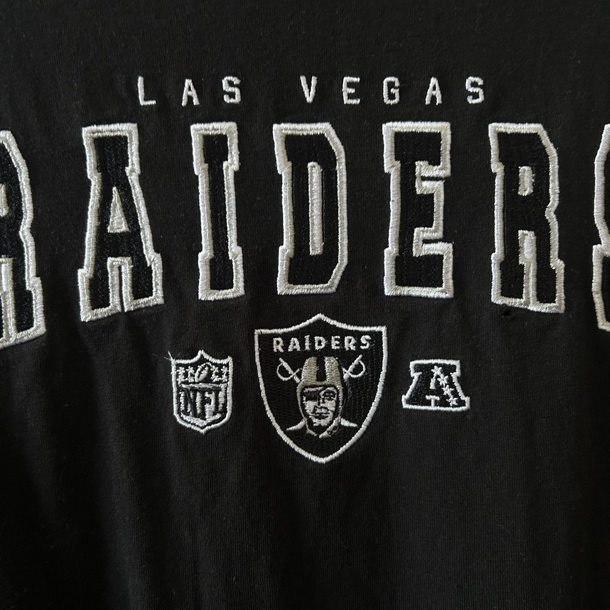 NFL Vintage NFL Raiders big logo Sport streetwear tee Size US S / EU 44-46 / 1 - 3 Thumbnail
