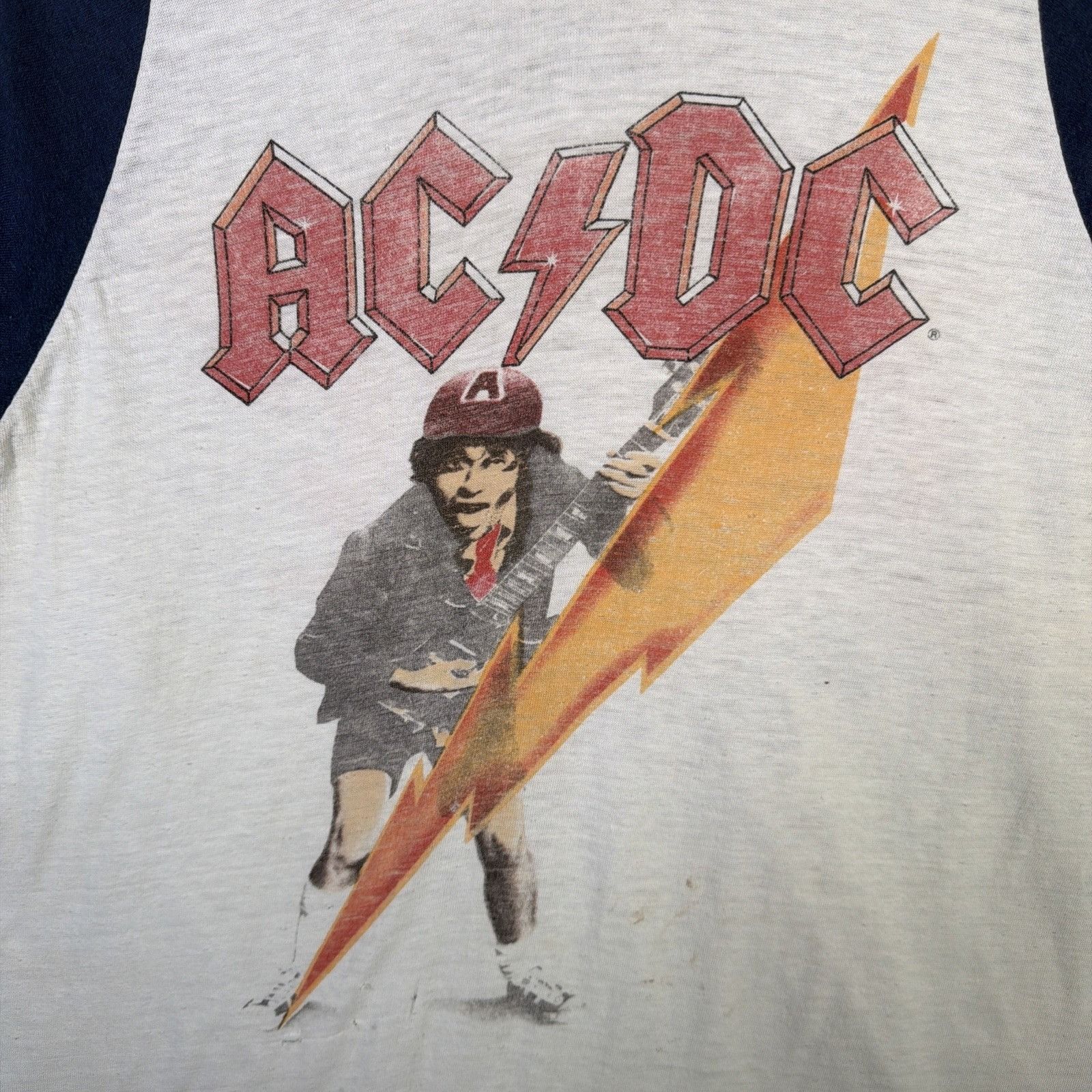 Band Tees Vintage ACDC Shirt Mens Large 80s 1981 Raglan High Voltage Size US L / EU 52-54 / 3 - 2 Thumbnail