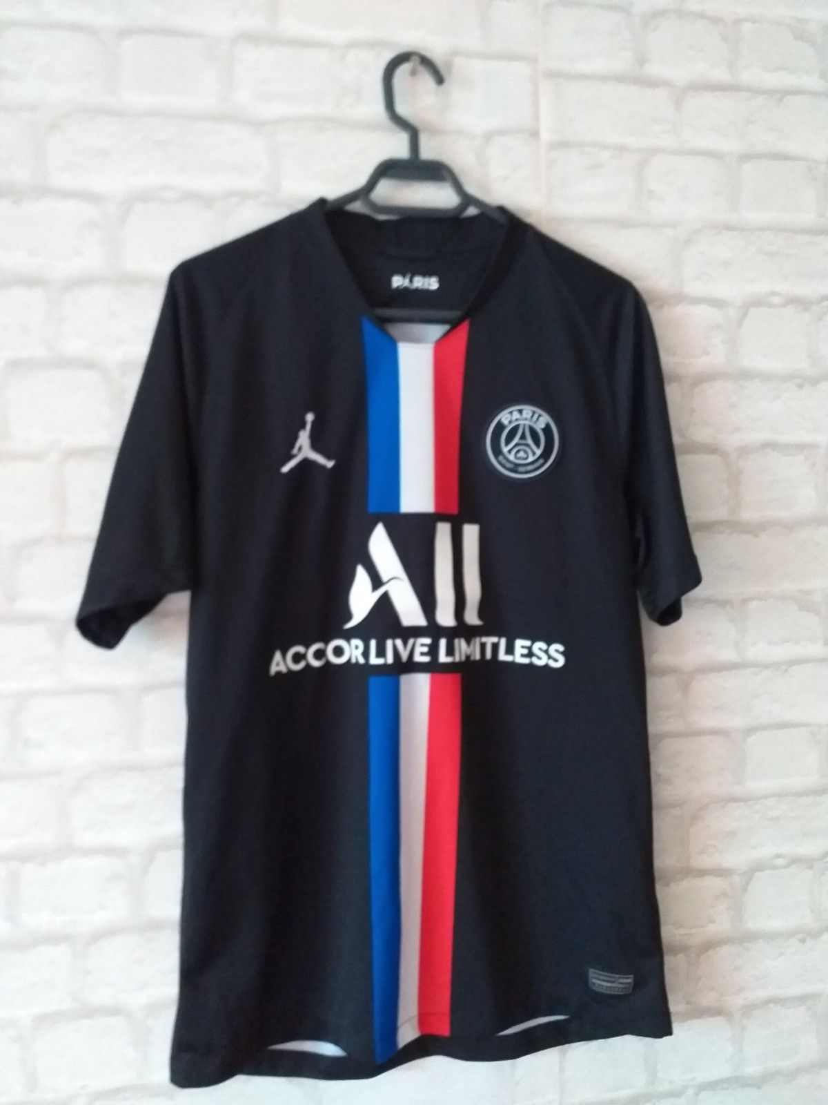 Jordan Brand PSG Football Jersey Jordan M Size US M / EU 48-50 / 2 - 2 Thumbnail