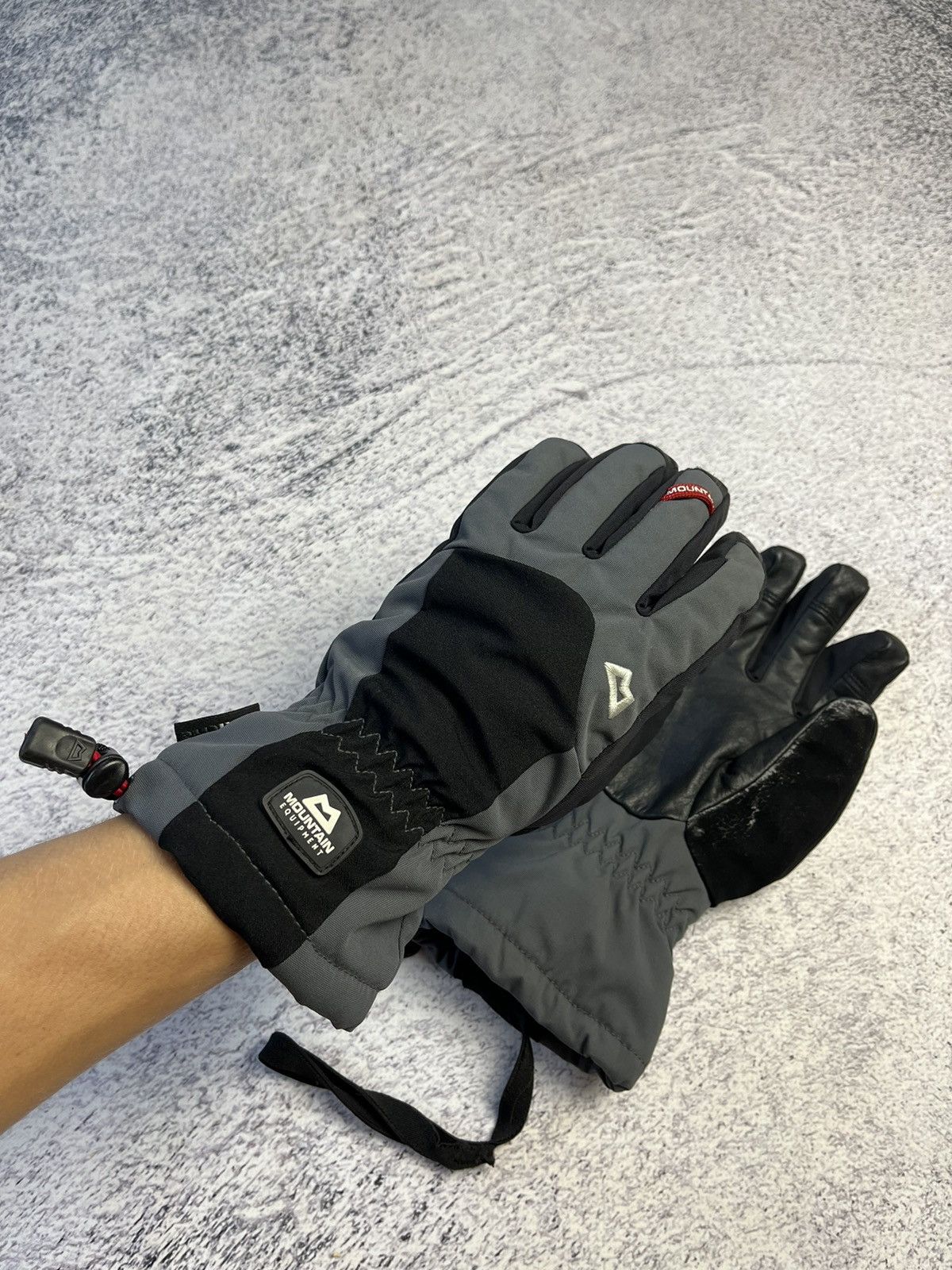 Mountain Equipment Company Vintage Gloves Mountain Equipment Size ONE SIZE - 15 Thumbnail