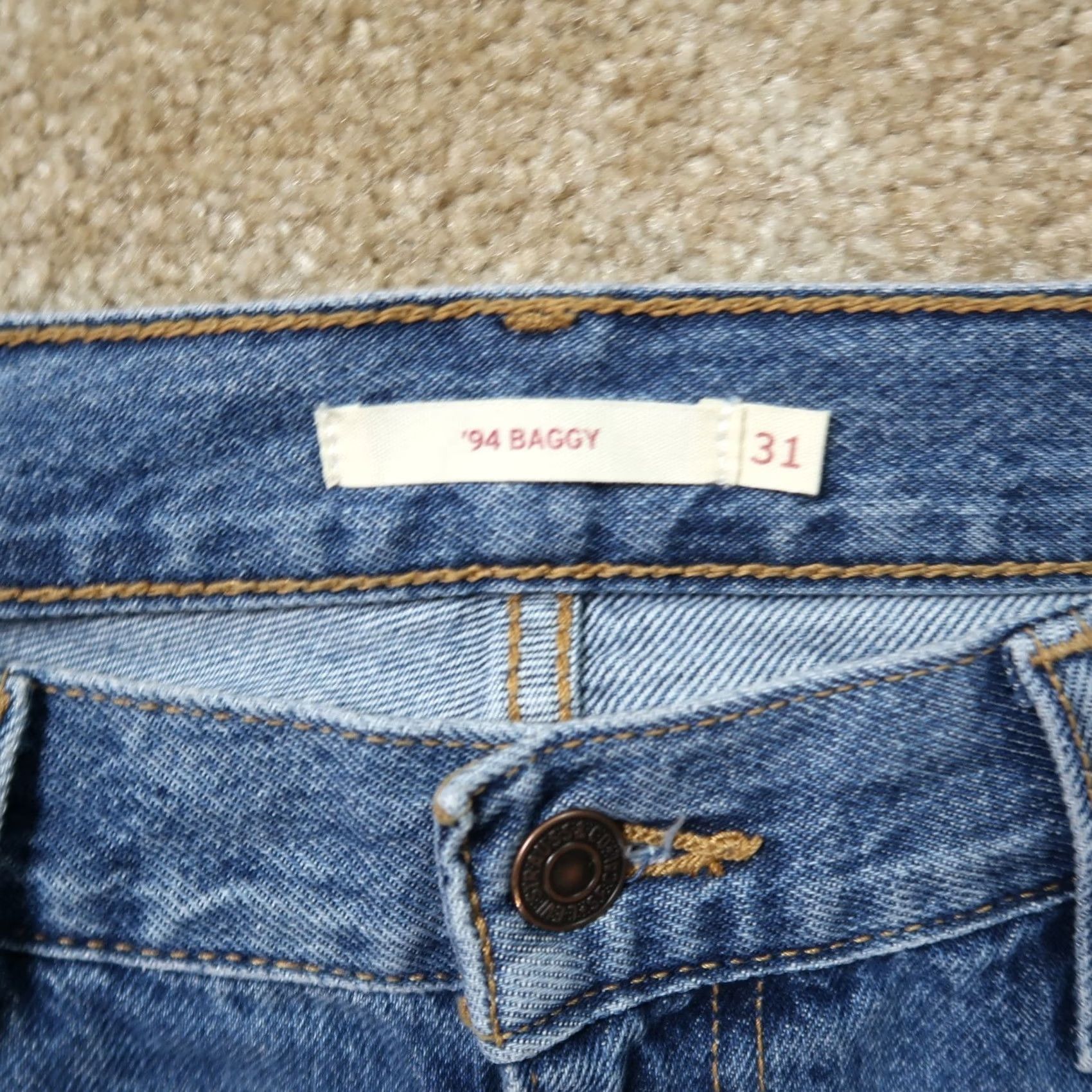 Levi's VINTAGE Levi's Jeans Women 31 Blue Denim High Rise 90s Baggy 5-Pocket Relaxed Size 31 Womens Jeans Size 24" / US 00 / IT 34 - 3 Thumbnail