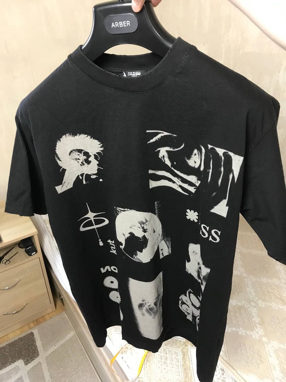 Jaded London 🔥 Jaded London Punk Oversized Distressed T Shirt Gothic Y2K Size US S / EU 44-46 / 1 - 5 Thumbnail