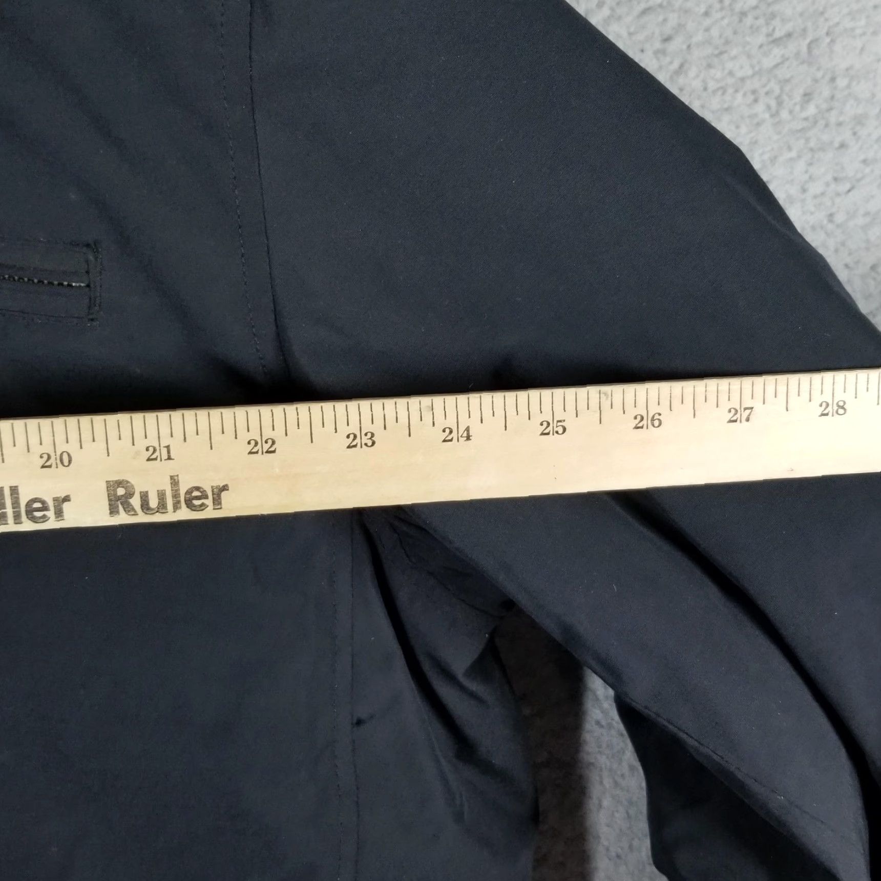 Eddie Bauer VINTAGE? No. Eddie Bauer Jacket Mens Tall Black Goose Down Sherpa Collar Full Zip Puffer Size US XL / EU 56 / 4 - 7 Thumbnail
