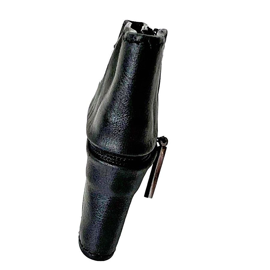 Gucci Authentic Gucci Tom Ford Black Leather Zip Cuff Bracelet Size ONE SIZE - 3 Thumbnail