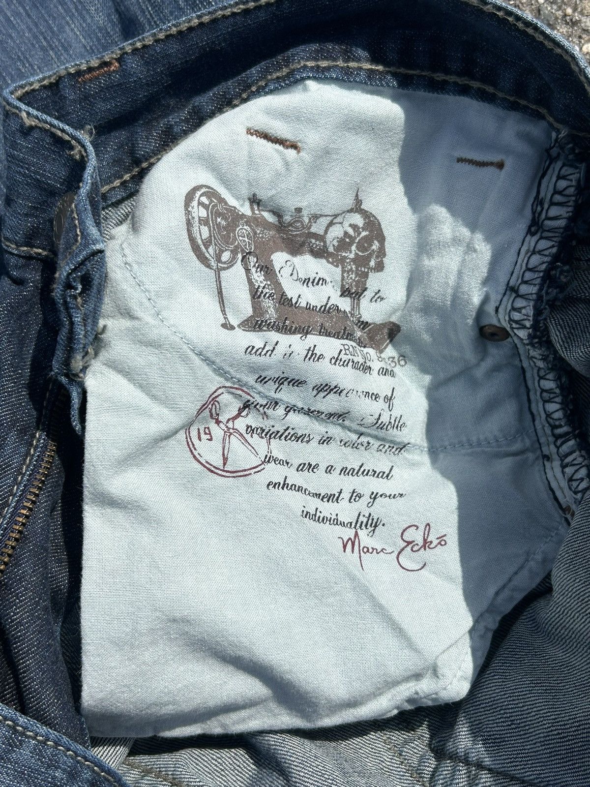 Marc Ecko Marc Eckō 70’s Bootcut Embroidered Distressed Jeans Size US 36 / EU 52 - 14 Thumbnail