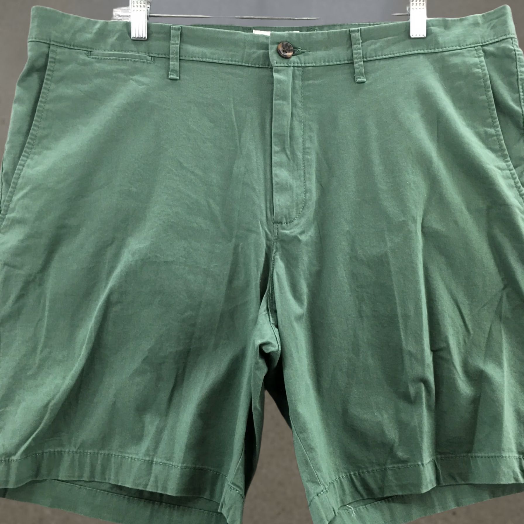 Vintage Goodfellow & Co Chino Shorts Mens 40 Green The Every Wear 9 Inch Inseam Casual Size US 41 - 1 Thumbnail