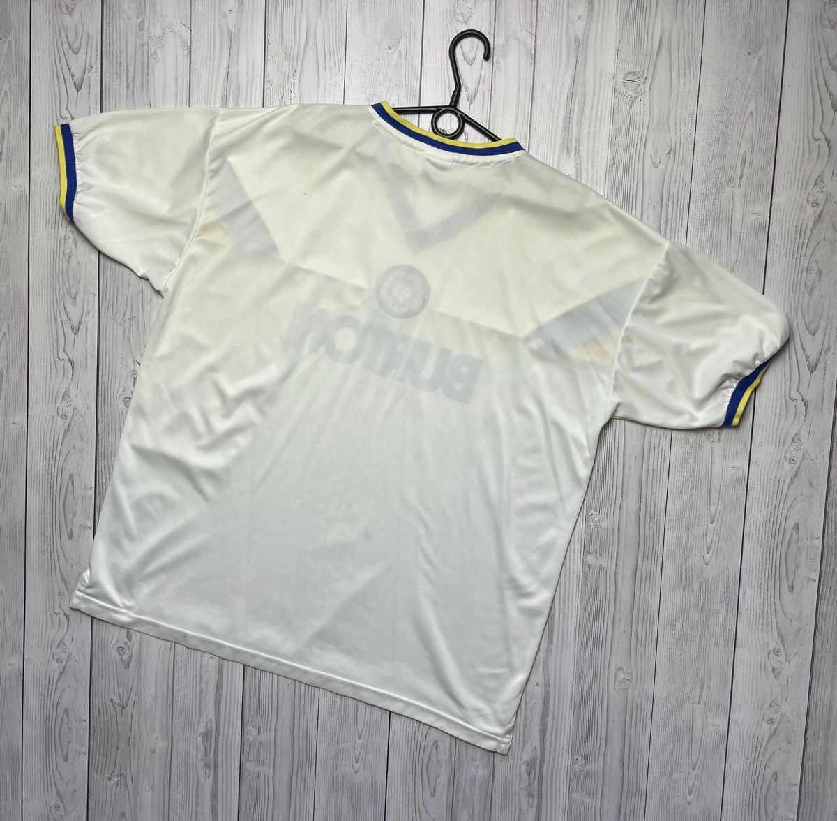 Vintage Vintage Leeds United soccer jersey size M logo retro Size US M / EU 48-50 / 2 - 10 Thumbnail