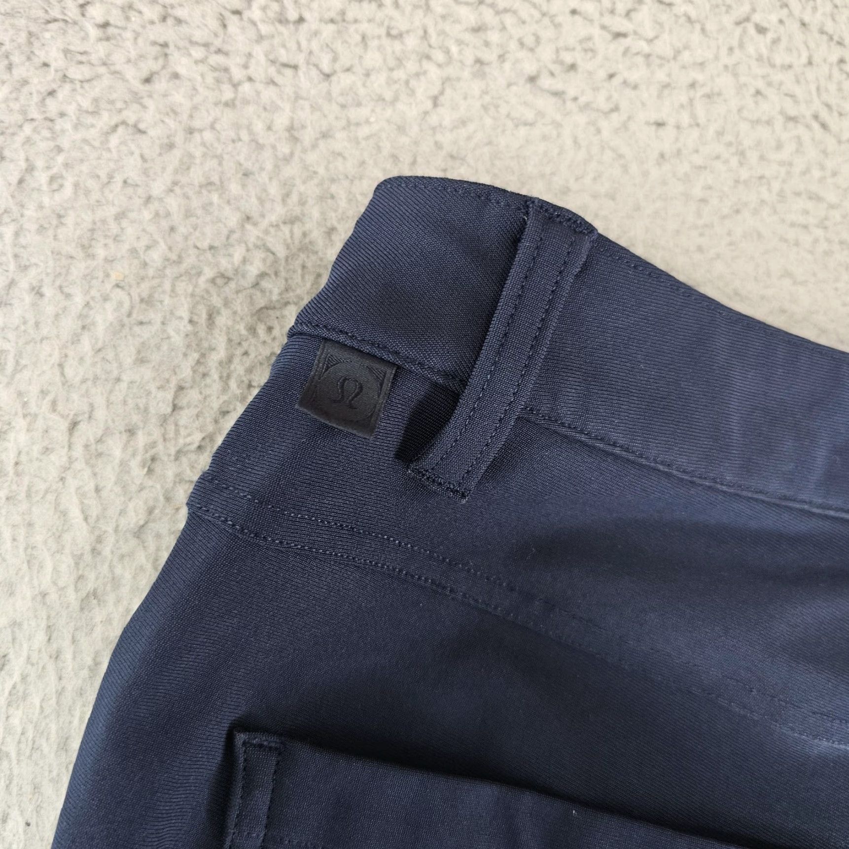 Lululemon Lululemon Slim Fit 5 Pocket Pants Mens 28 Regular Chino Blue Warpstreme LM5552SD Size US 28 / EU 44 - 7 Thumbnail