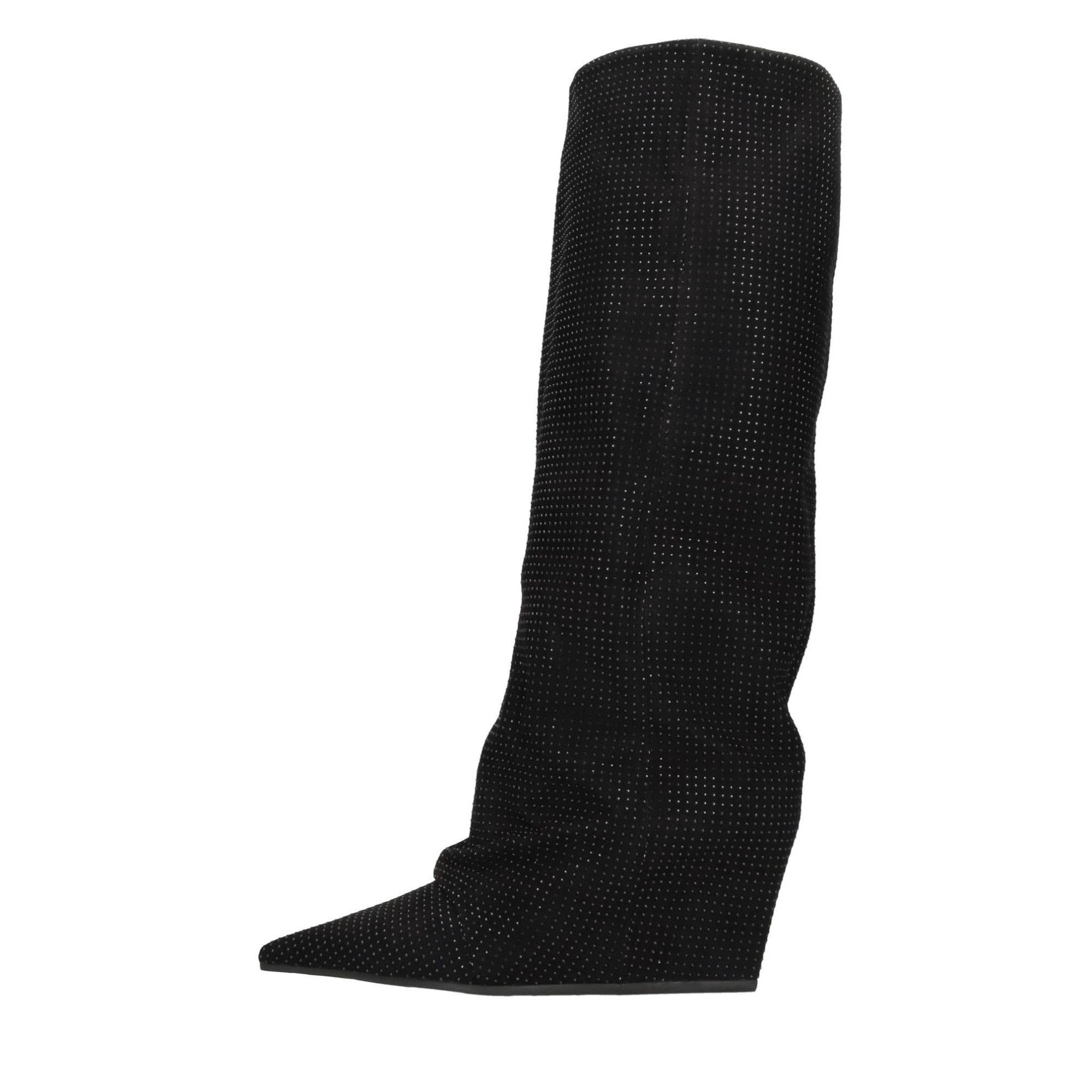 Suede boots