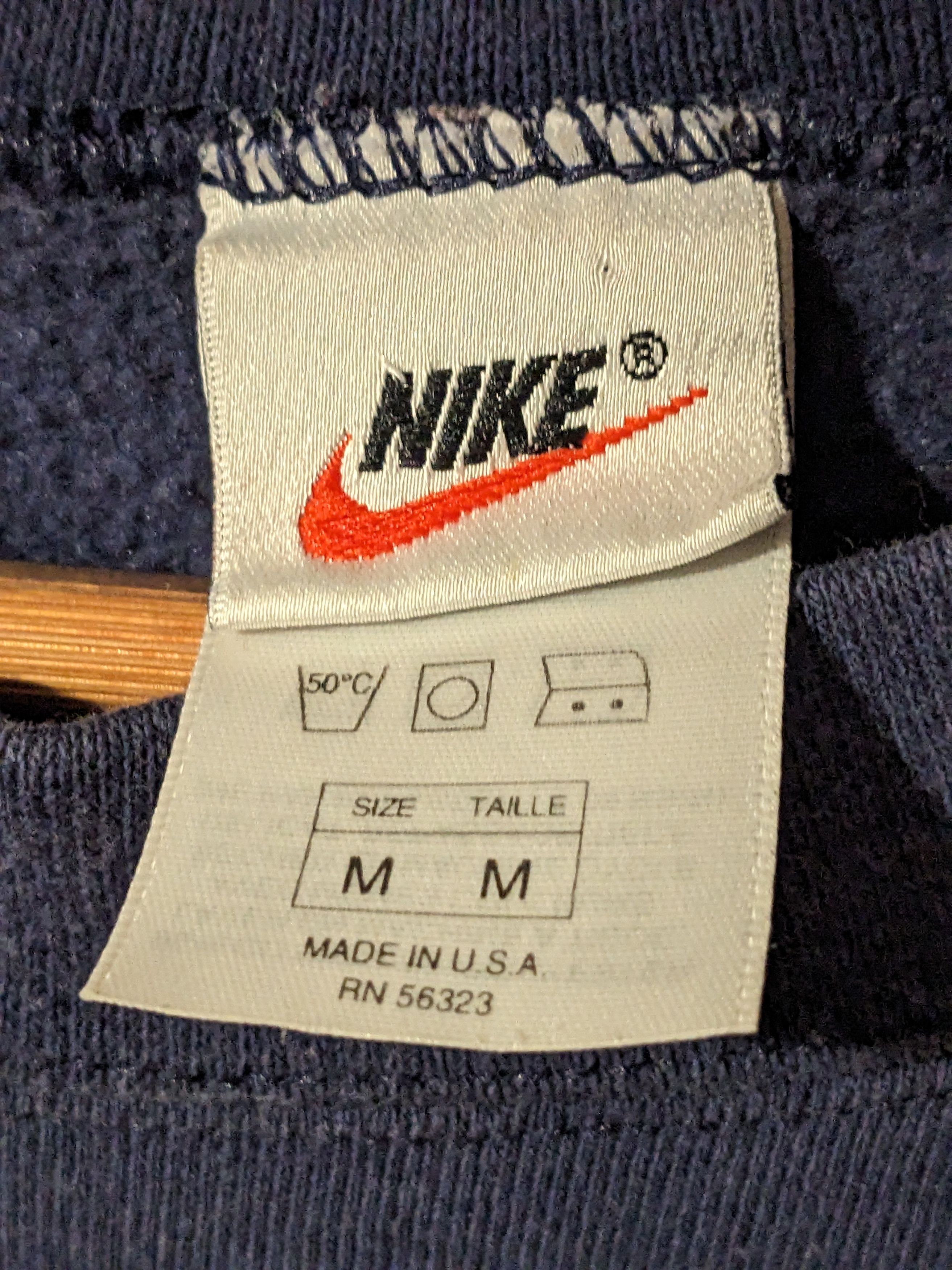 Nike × Vintage Vintage 90s Nike Mini Swoosh Essential Medium Sweatshirt Size US M / EU 48-50 / 2 - 3 Thumbnail