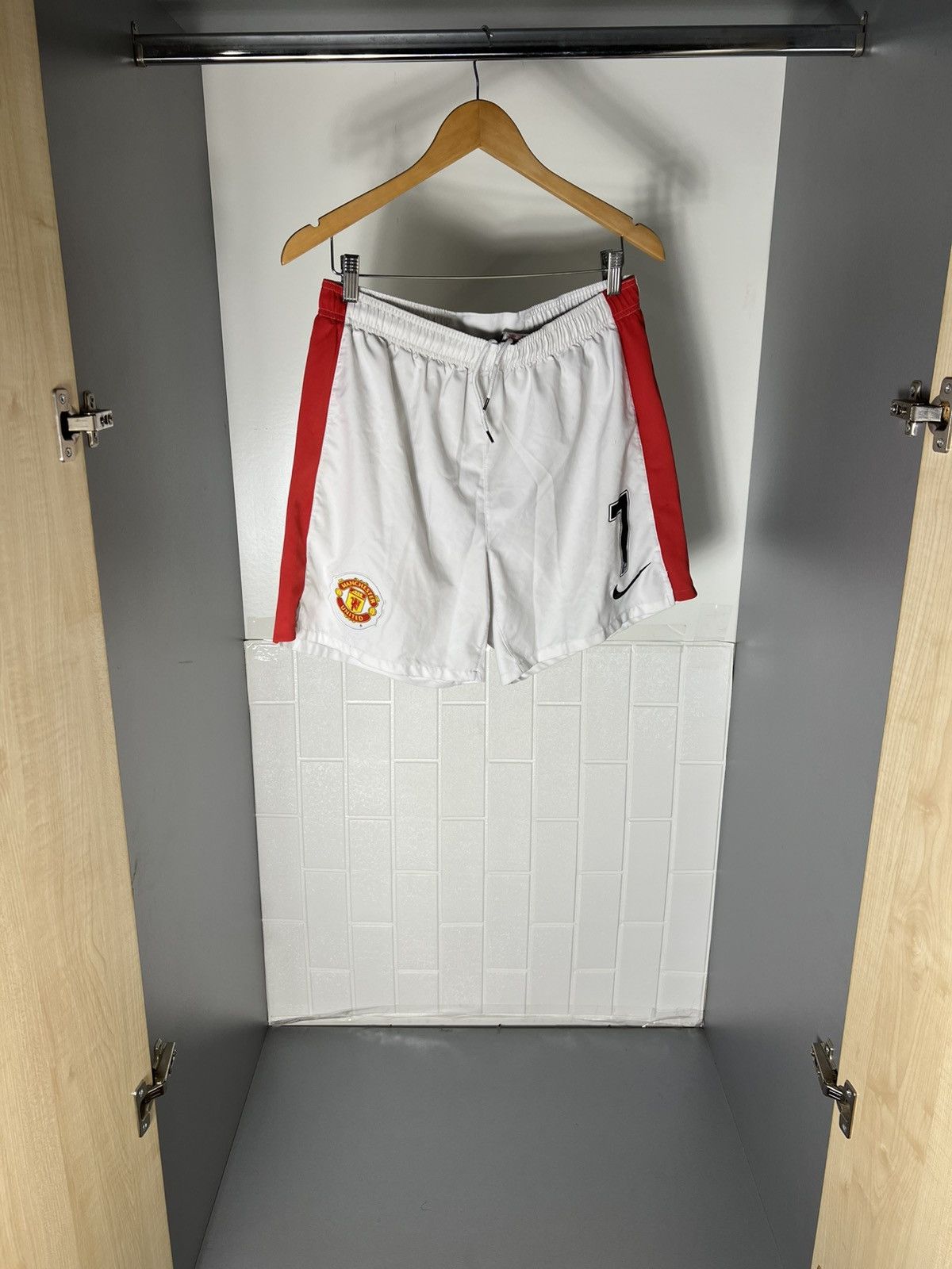 Nike VINTAGE NIKE FC MANCHESTER UNITED ENGLAND SOCCER JERSEY Y2K Size US M / EU 48-50 / 2 - 5 Thumbnail