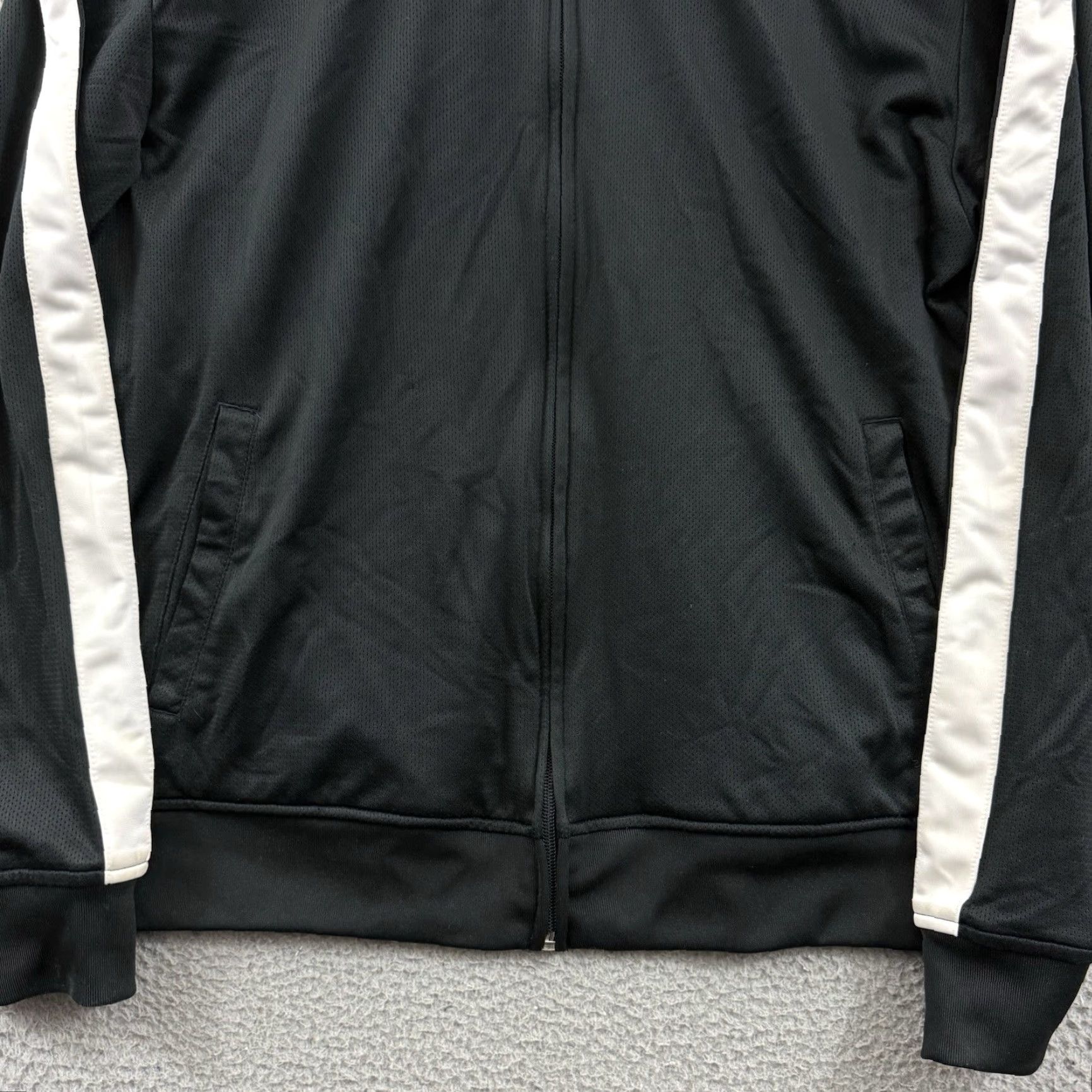 Nike VINTAGE Nike Jacket Men’s XL Black Full Zip Long Sleeve Warm Up Outdoor Sport Outdoor Size US XL / EU 56 / 4 - 2 Thumbnail