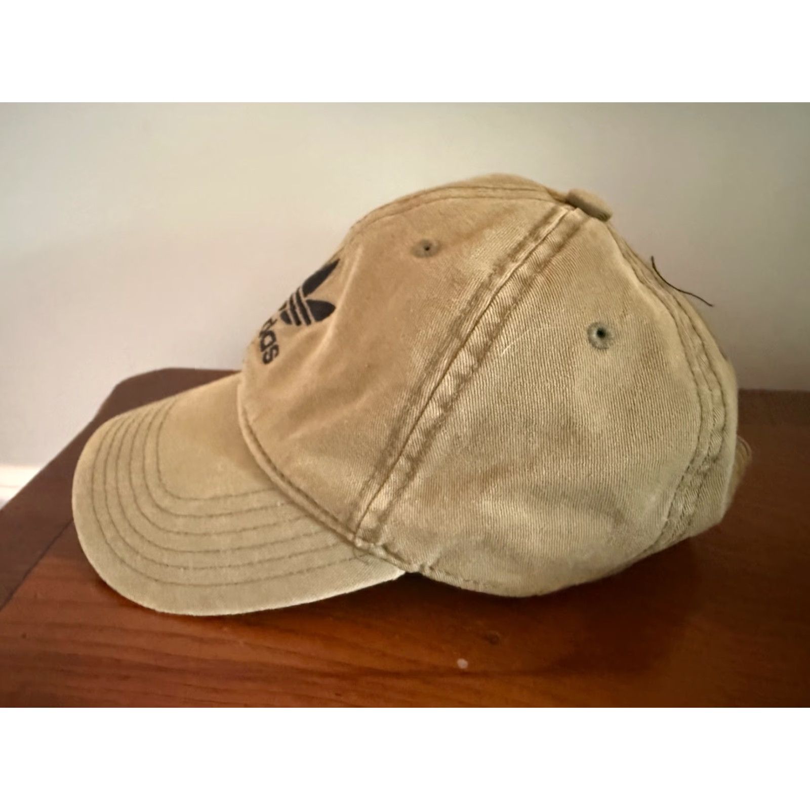 Adidas VINTAGE adidas Strapback Hat Green Embroidered Trefoil Logo Adjustable Clean Distressed Size ONE SIZE - 2 Thumbnail