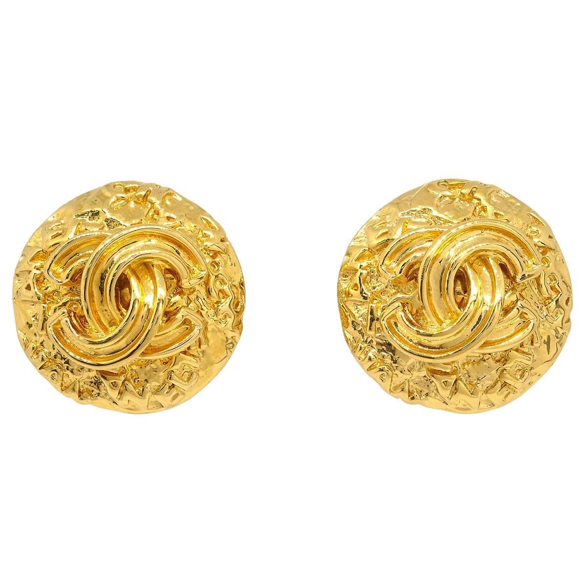 Chanel Chanel Vintage Round CC Clip-On Earrings Metal Size ONE SIZE - 1 Thumbnail
