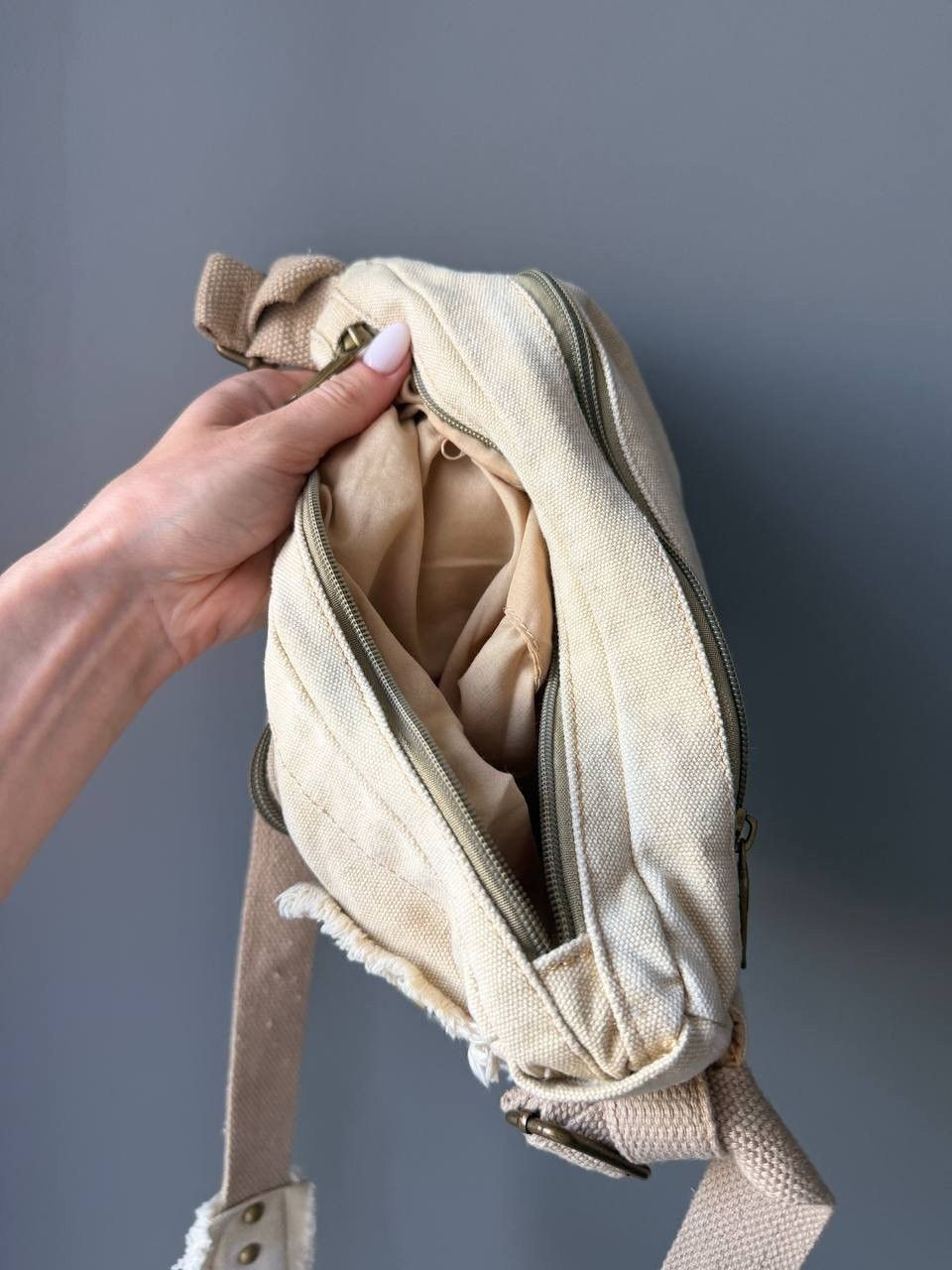 Diesel Diesel Paper Bag Zip Logo Archive Crossbody Bag Y2K Style Size ONE SIZE - 11 Thumbnail