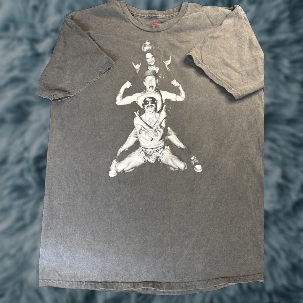 Red Hot Chili Peppers T-shirt Men’s L Faded Gray Unlimited Love 2022 Tour Tee Mens