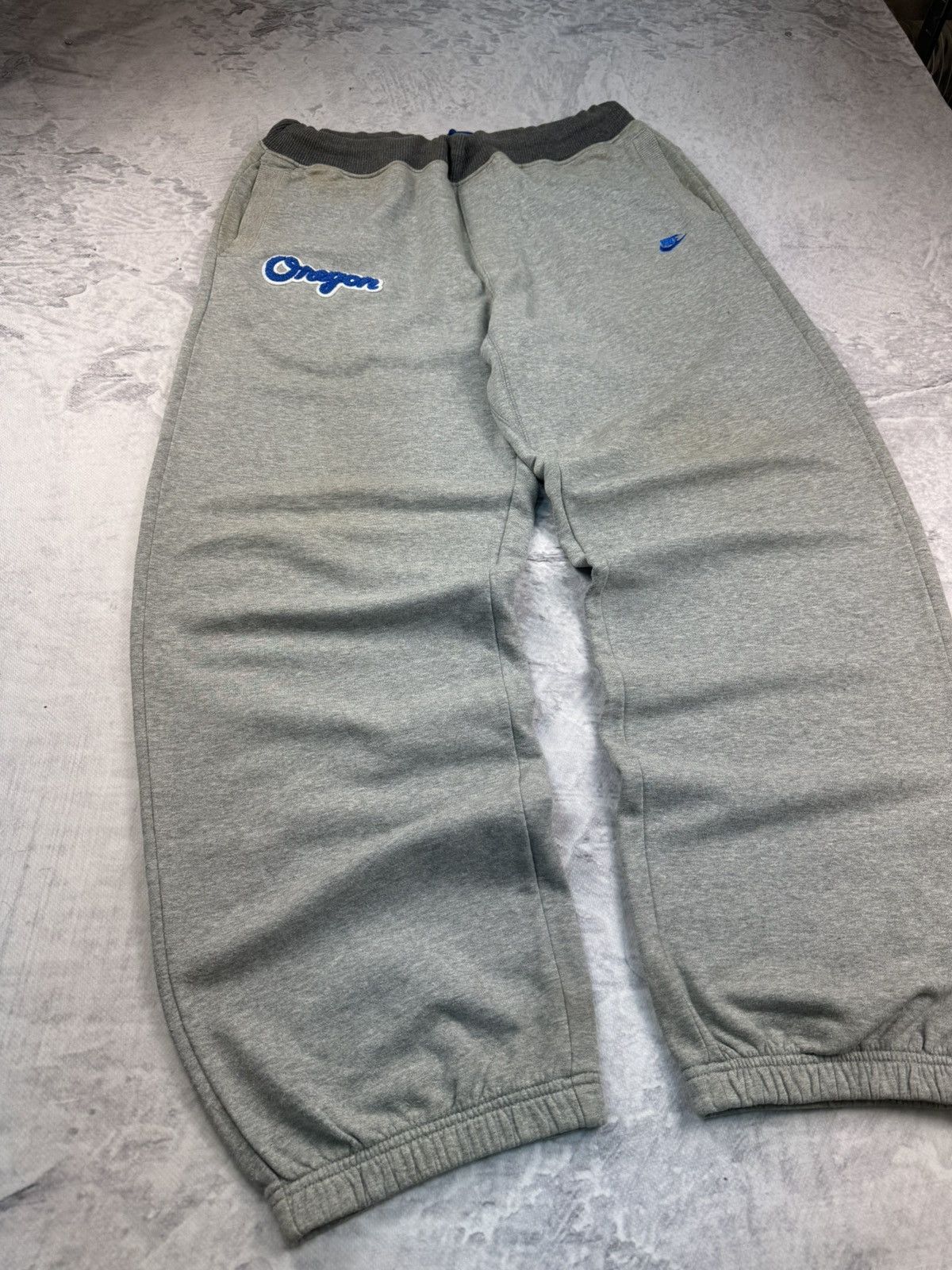 Nike × Vintage NIKE OREGON VINTAGE BASIC LOGO OVERSIZE BAGGY PANTS Size US 34 / EU 50 - 2 Thumbnail