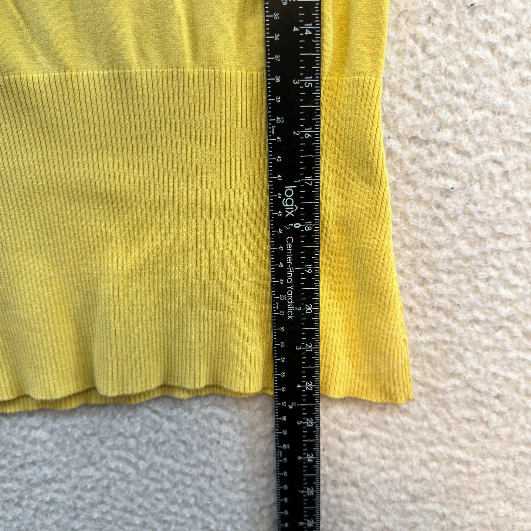 Vintage VINTAGE INC International Concepts Y2K Top Blouse Shirt Small S Yellow Silk Blend Cheesecake Factory Uniform Wear to Work Big Bang Theory Penny Size S / US 4 / IT 40 - 6 Thumbnail