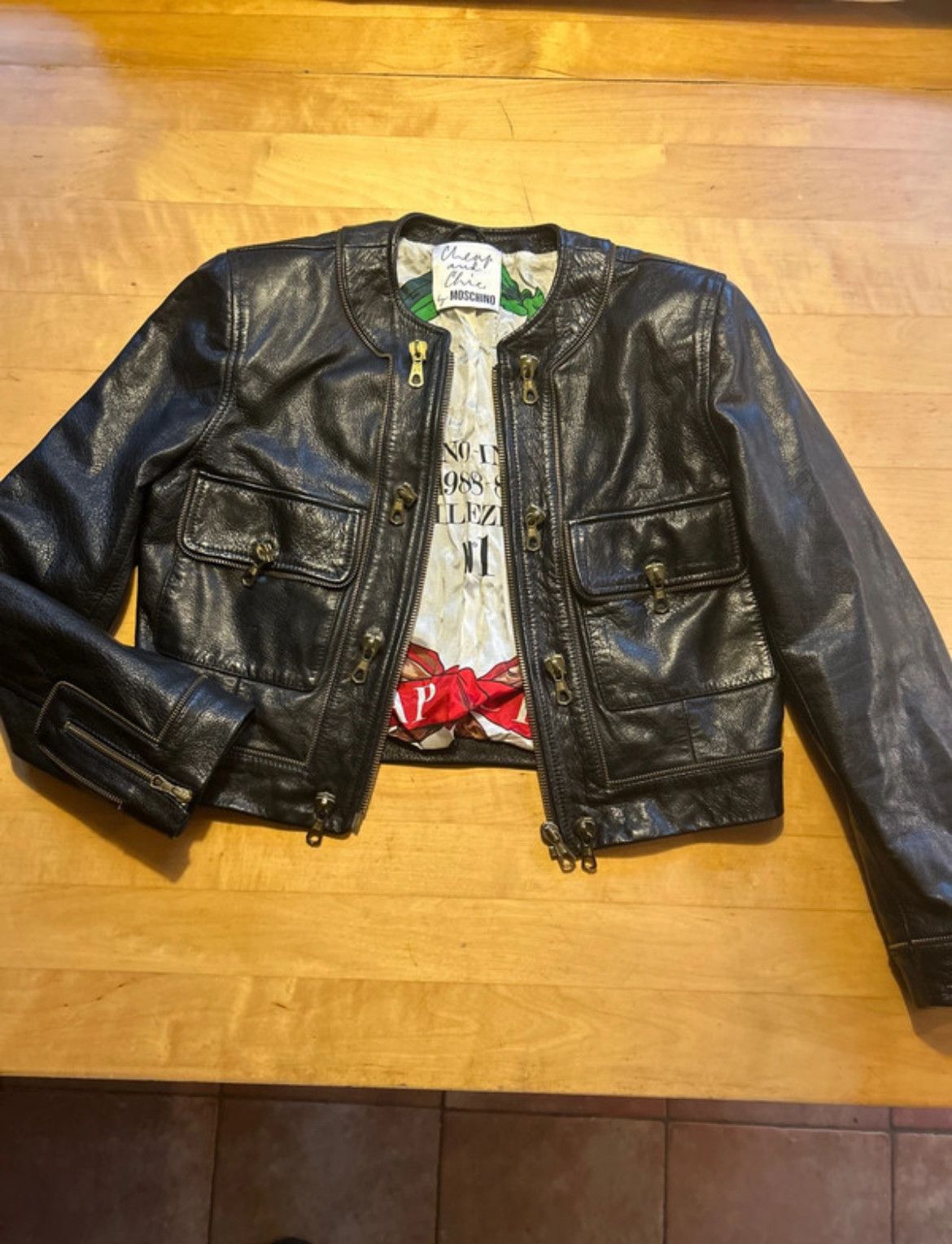 Moschino Leather jacket Moschino Cheap & Chic autunno-inverno 88-89 Size M / US 6-8 / IT 42-44 - 1 Thumbnail