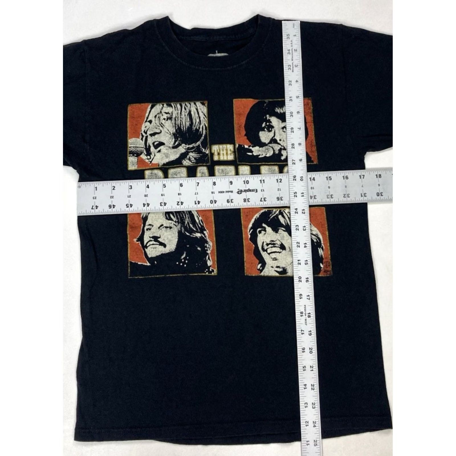 Vintage VINTAGE The Beatles T-Shirt Women Small Black Short Sleeve Music Size S / US 4 / IT 40 - 5 Thumbnail