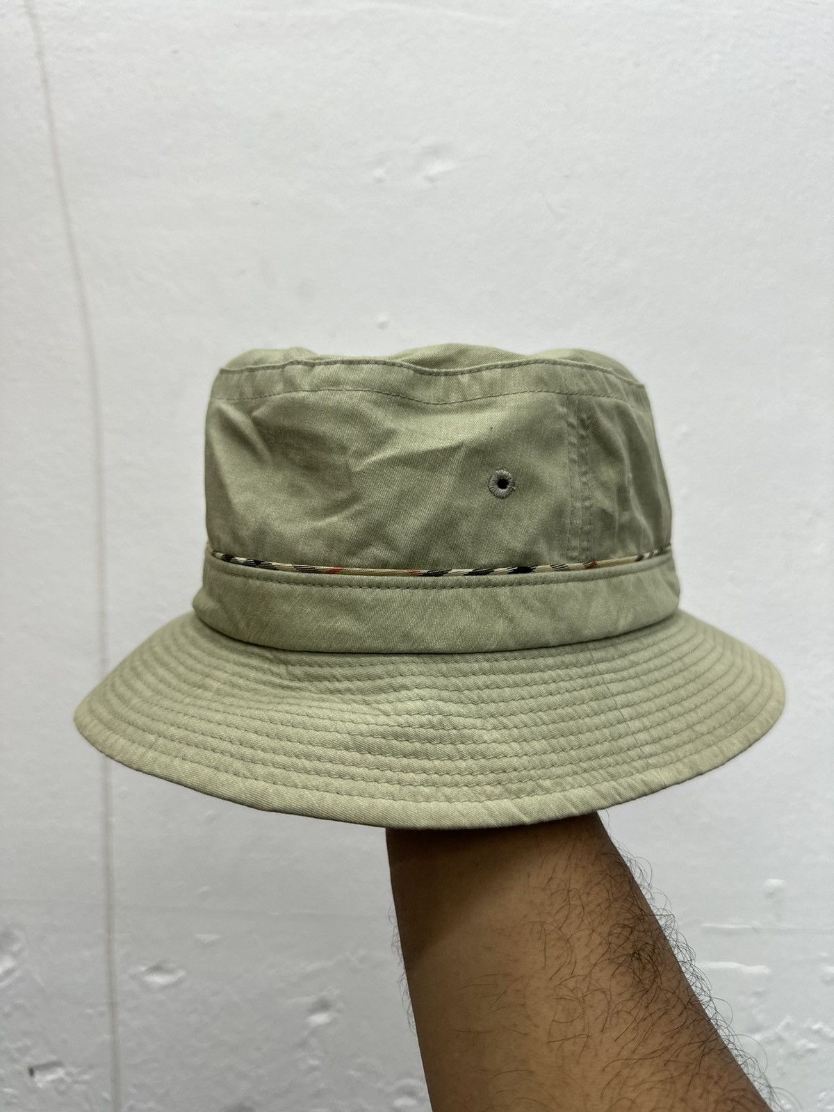 Burberry 90’s Burberrys Nova Check Bucket Hat Size ONE SIZE - 4 Thumbnail