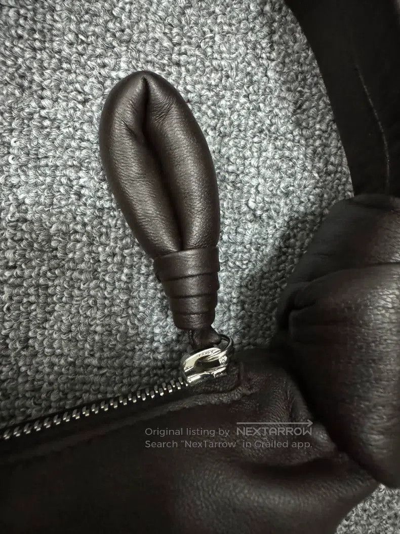 Lemaire LEMAIRE Small deep chocolate-colored sheepskin horn bag Size ONE SIZE - 4 Thumbnail