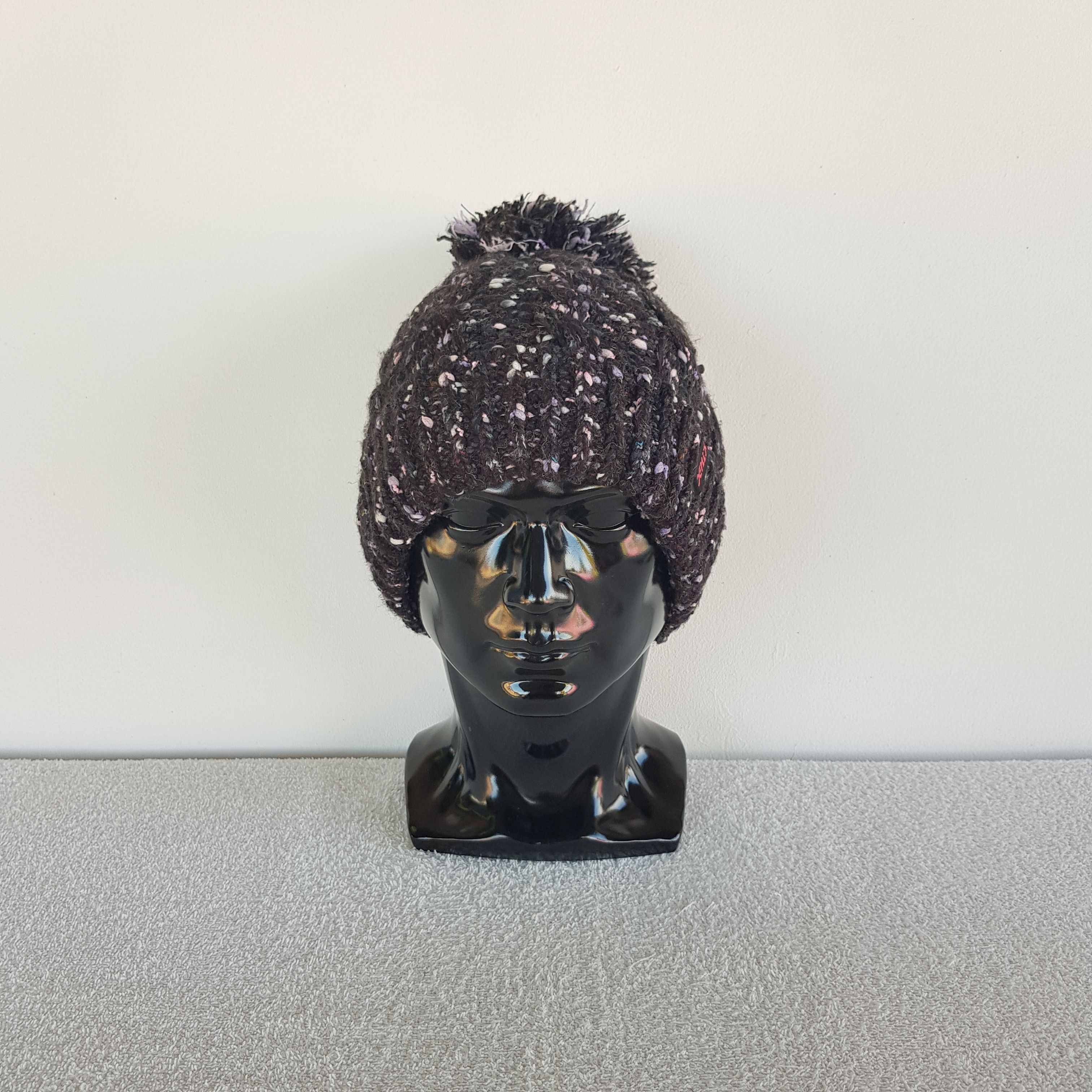 Homespun Knitwear Vintage Japanese Ribbed Beanie Knit Crochet Ribbed Caps Hats Size ONE SIZE - 2 Thumbnail