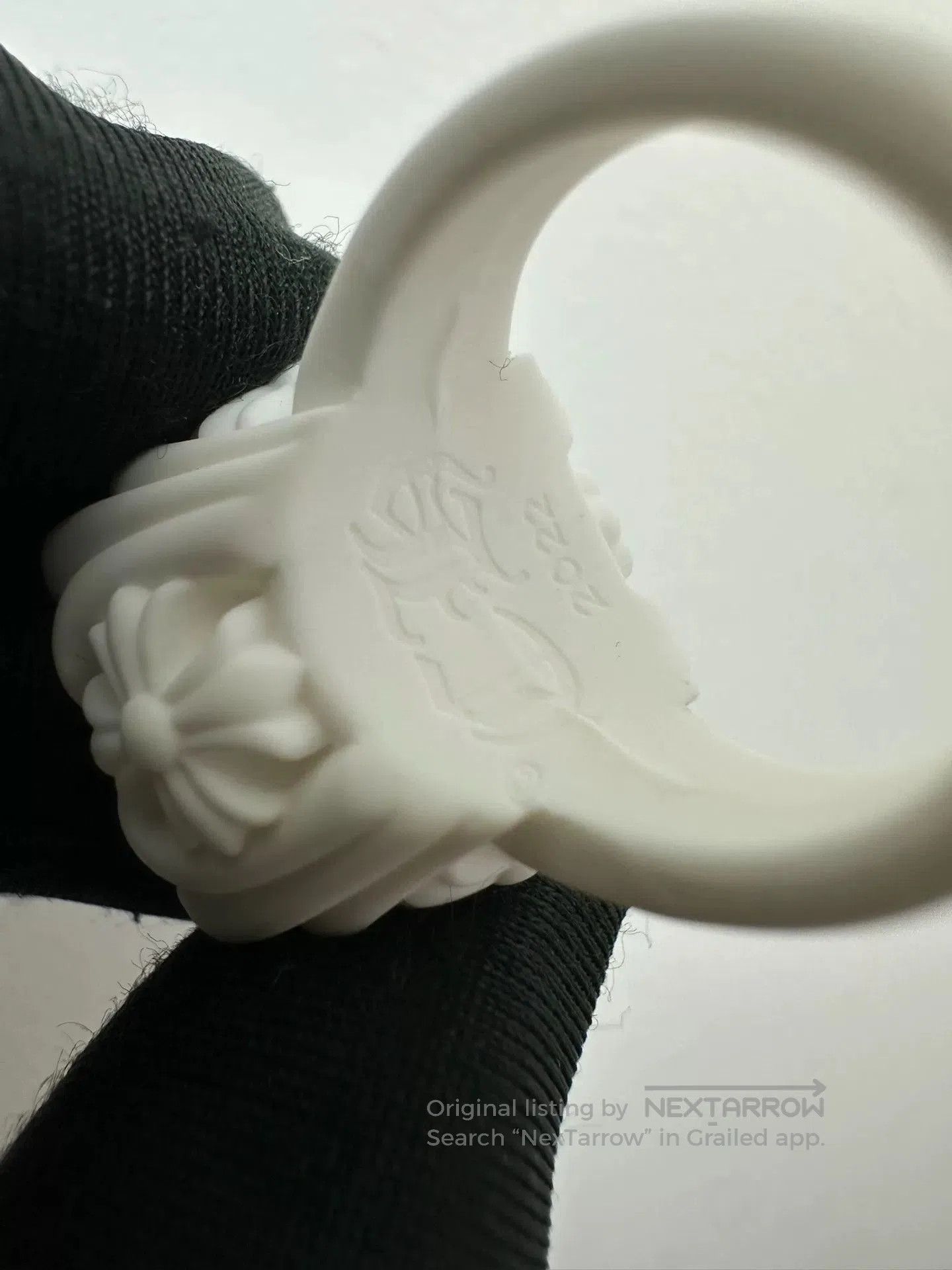 Chrome Hearts Chrome Hearts White Silicone Cross Ring US6.5. Size ONE SIZE - 8 Thumbnail