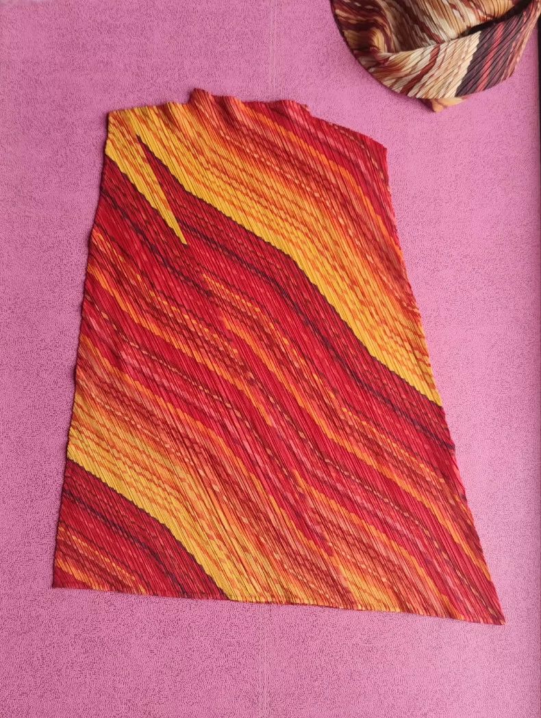 Issey Miyake issey miyake size:2 Lava semi-high-neck vest 2506-Nextarro Size XXS / US 00 / IT 34 - 2 Thumbnail