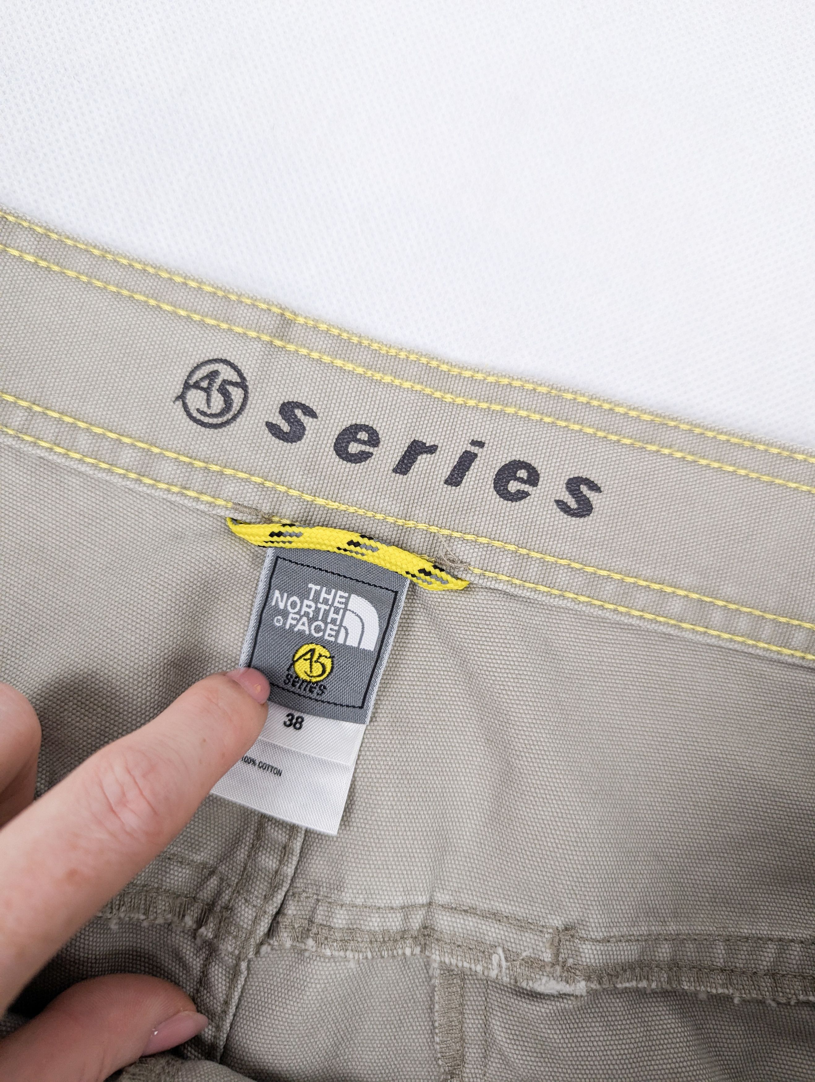 The North Face The North Face jeans denim 38 Size US 38 / EU 54 - 4 Thumbnail