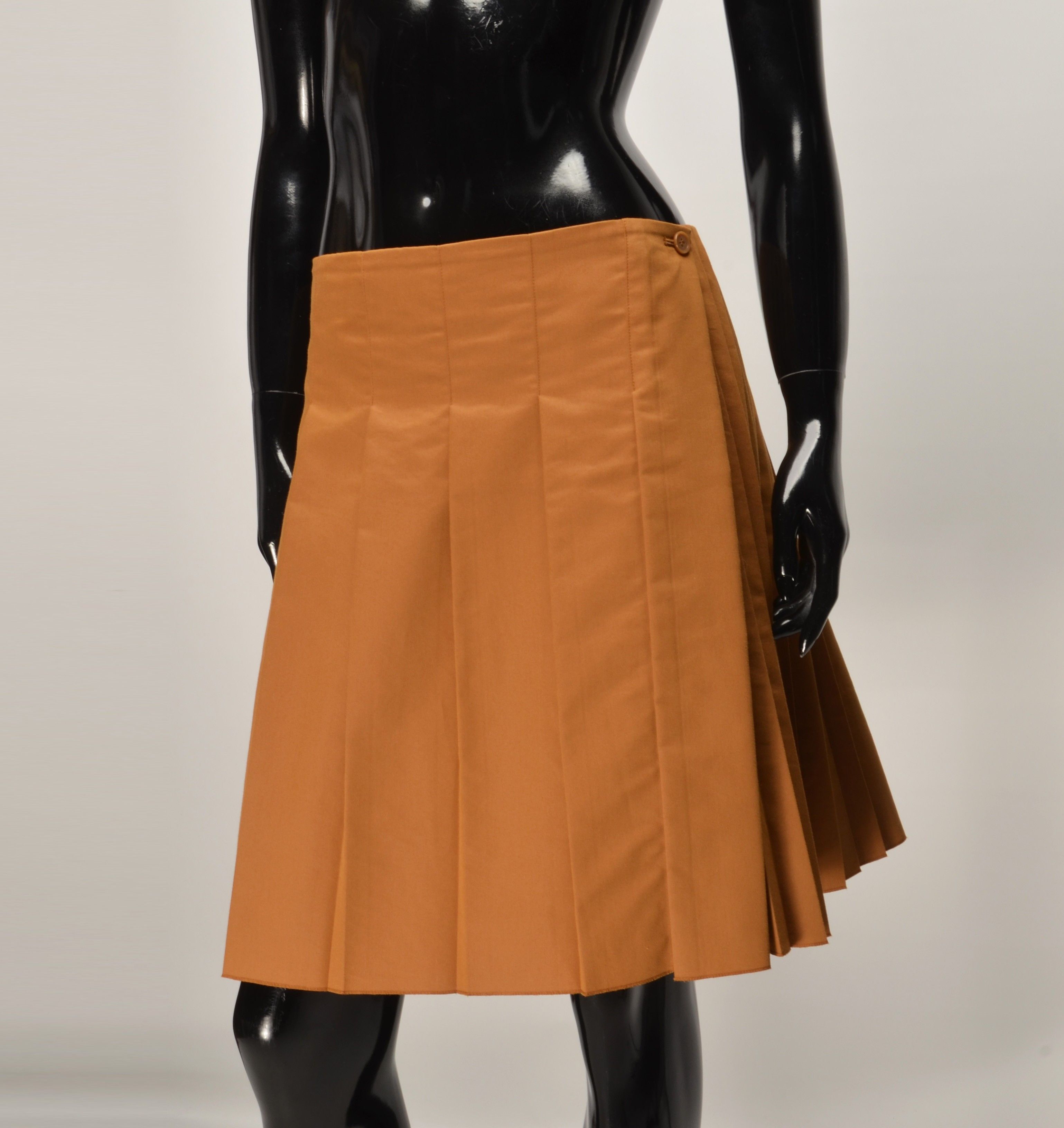 Cos Cos Mustard Wrap Pleated Mini Skirt Size 30" / US 8 / IT 44 - 1 Thumbnail