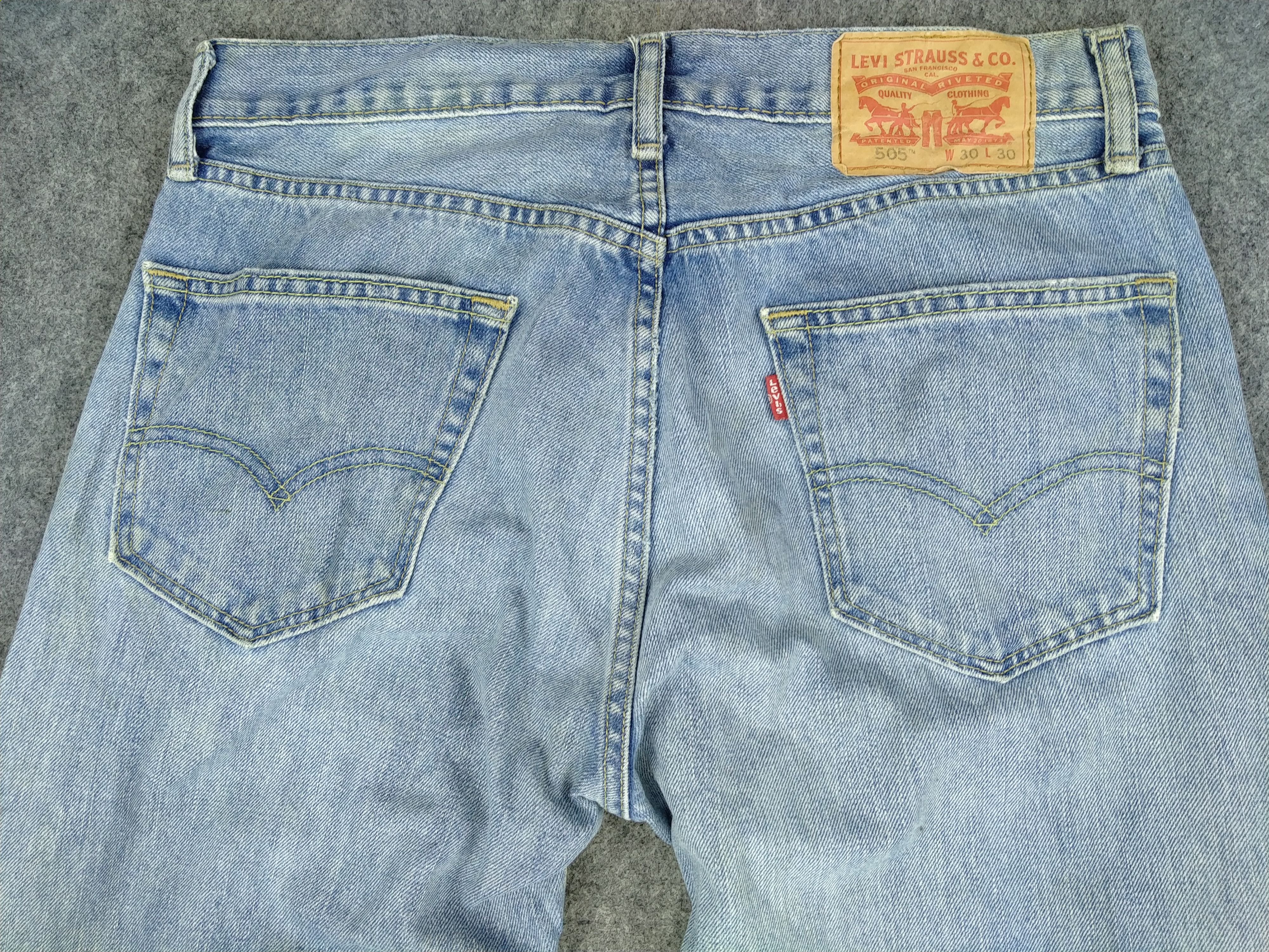 Levi's Dirty Distressed Levi's 505 Denim 32 x 30.5 -JN613 Size US 32 / EU 48 - 4 Thumbnail
