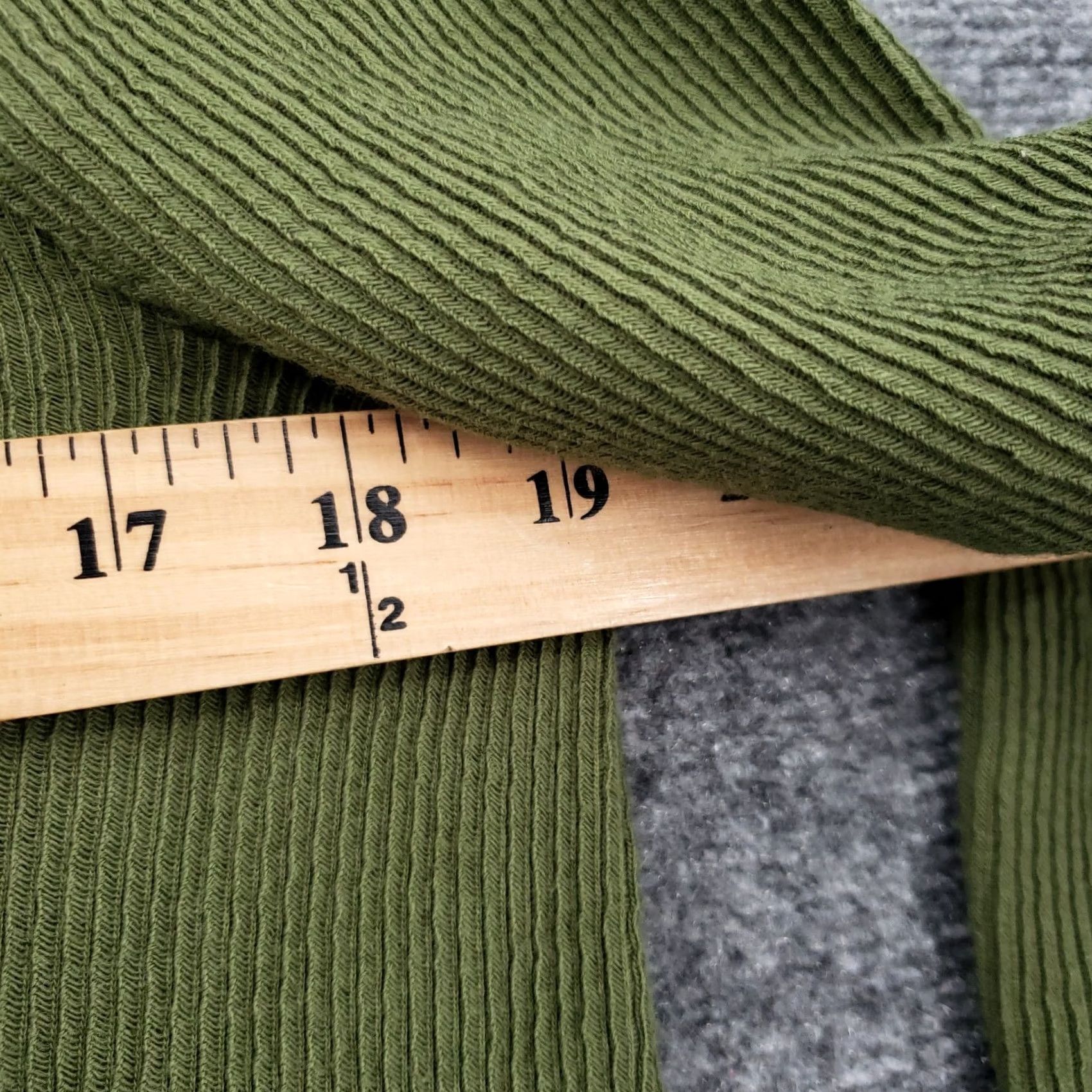 Madewell Madewell Sweater Womens M Green Asymmetric Hem Long Sleeve Ribbed Knit Size M / US 6-8 / IT 42-44 - 4 Thumbnail