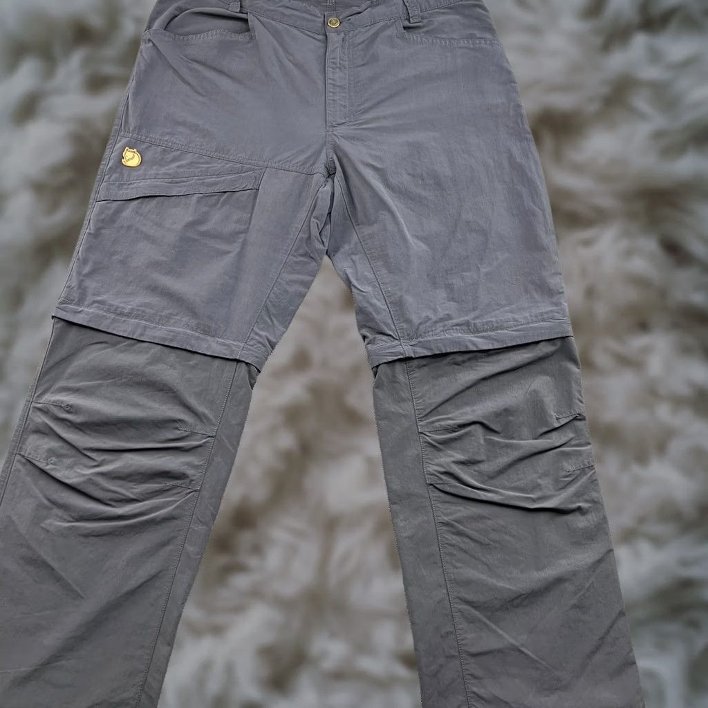 Vintage Fjallraven Daloa MT Zip Off Hiking Trousers Womens 42 Gray 2 in 1 Hiking Clothing Pants Cargo Stretch Regular Casual Travel Womens Size 28" / US 6 / IT 42 - 1 Thumbnail