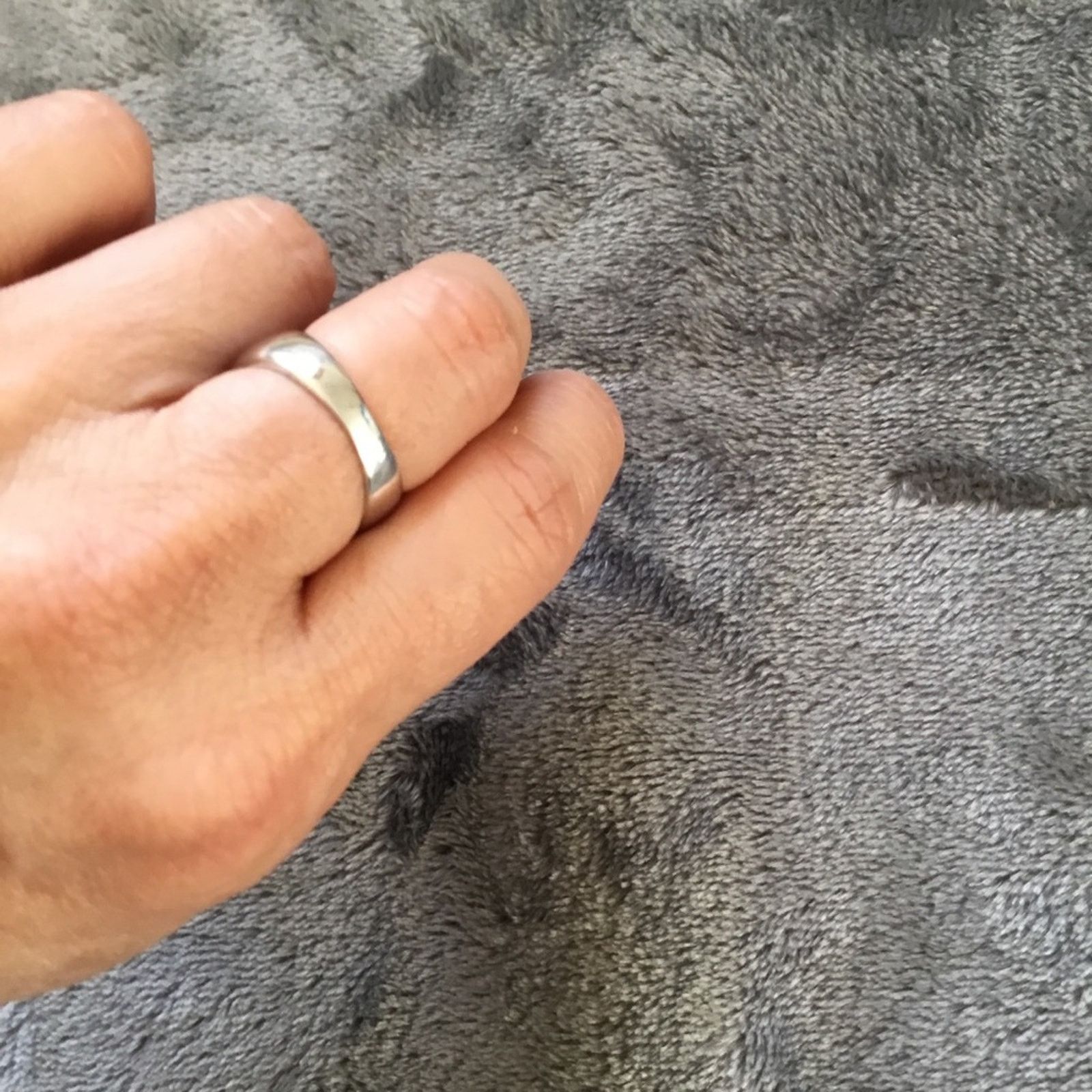 Other Sterling Silver Blue Stone Ring Size ONE SIZE - 9 Thumbnail