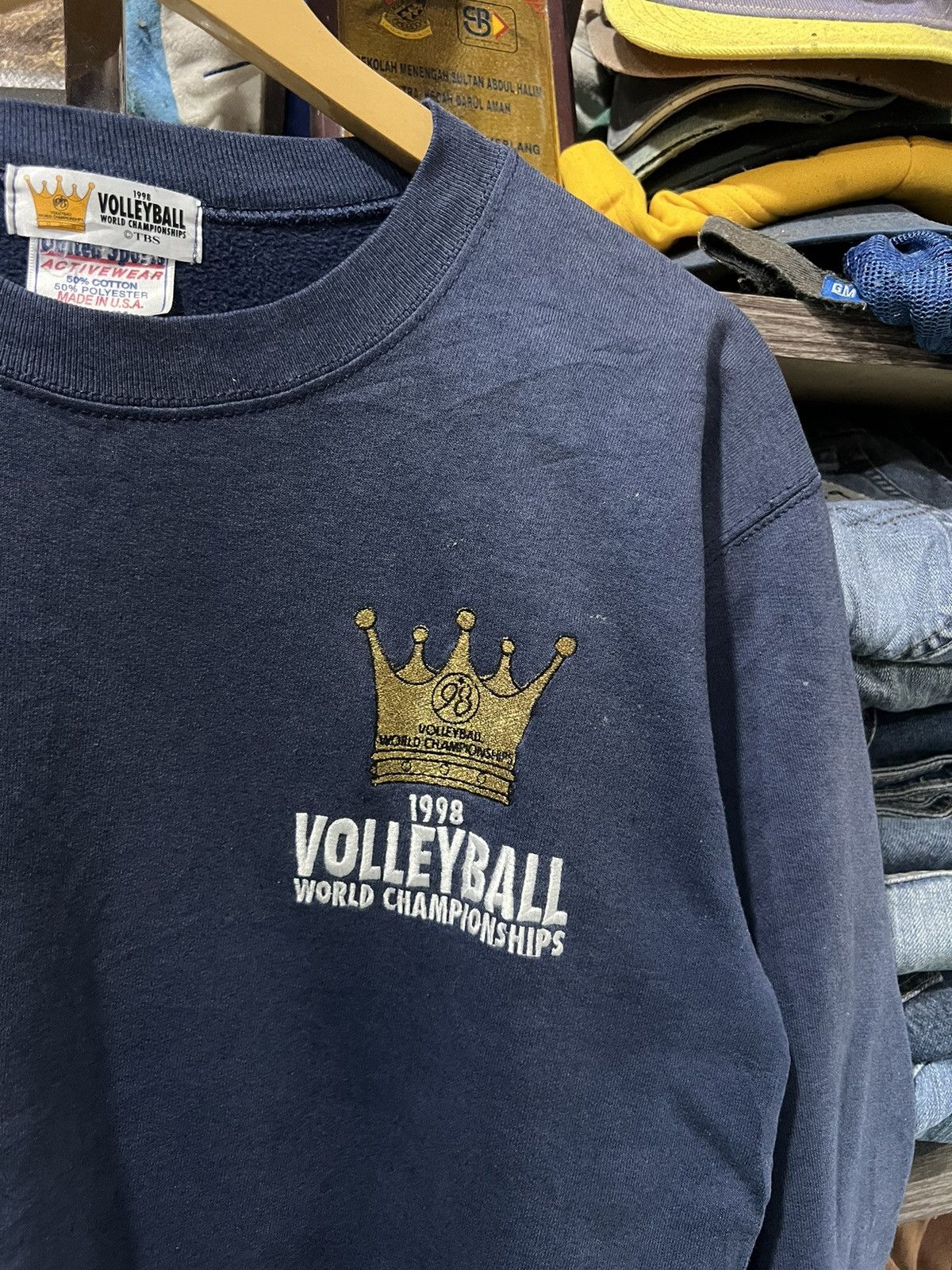 Vintage 🔥Vintage 98 Volleyball World Champions Crewneck Sweatshirt Size US M / EU 48-50 / 2 - 7 Thumbnail