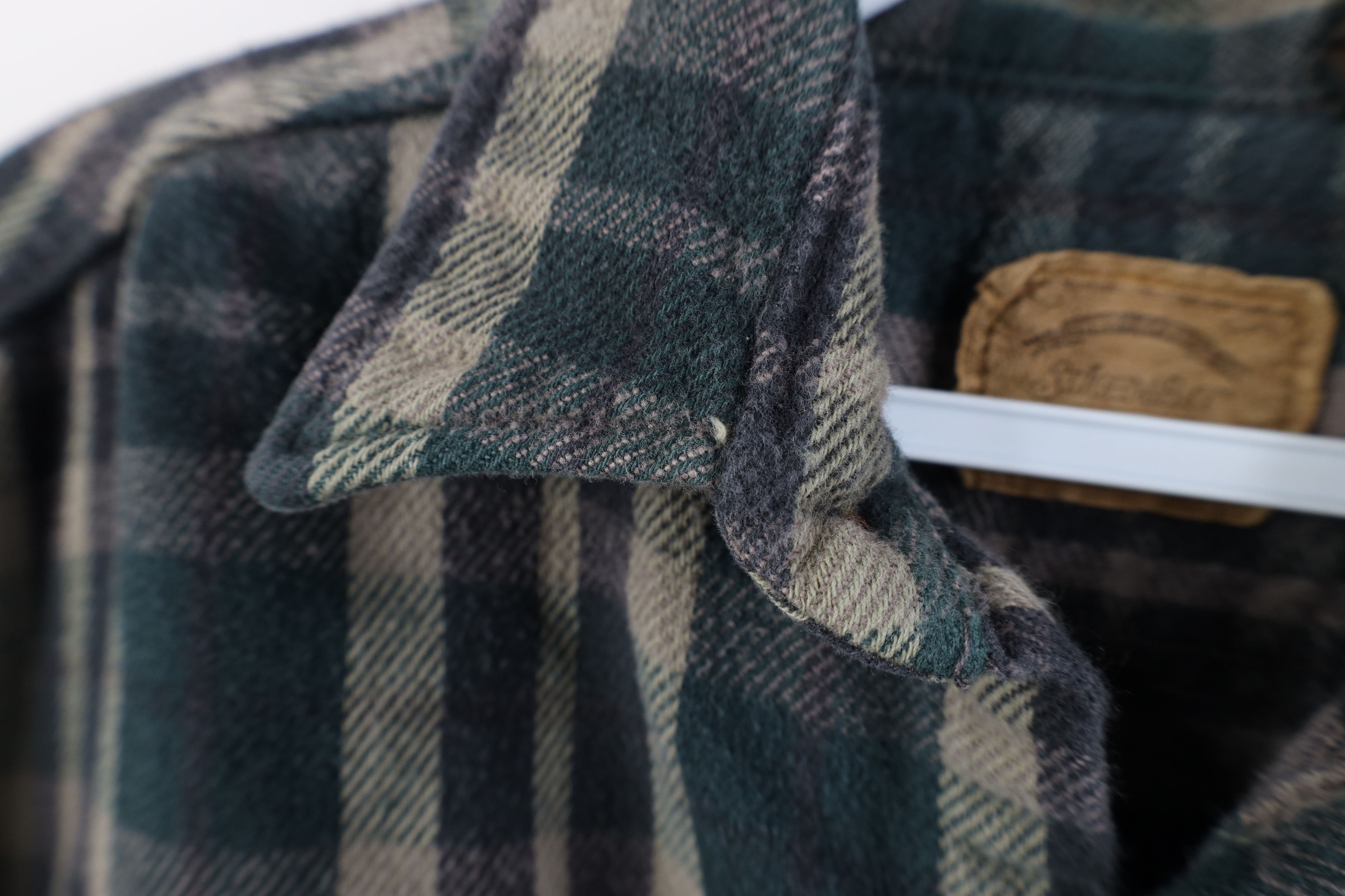Vintage Vintage 90s Streetwear Heavyweight Button Shirt Plaid Size US M / EU 48-50 / 2 - 6 Thumbnail