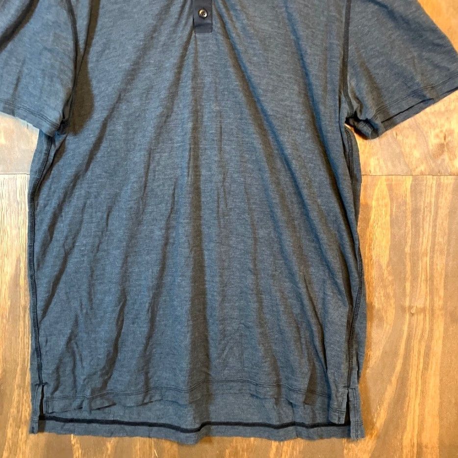 Lululemon Lululemon Mens Shirt Gray Modern Polo Lightweight Athletic Stretch L/XL Shirt Size US L / EU 52-54 / 3 - 3 Thumbnail